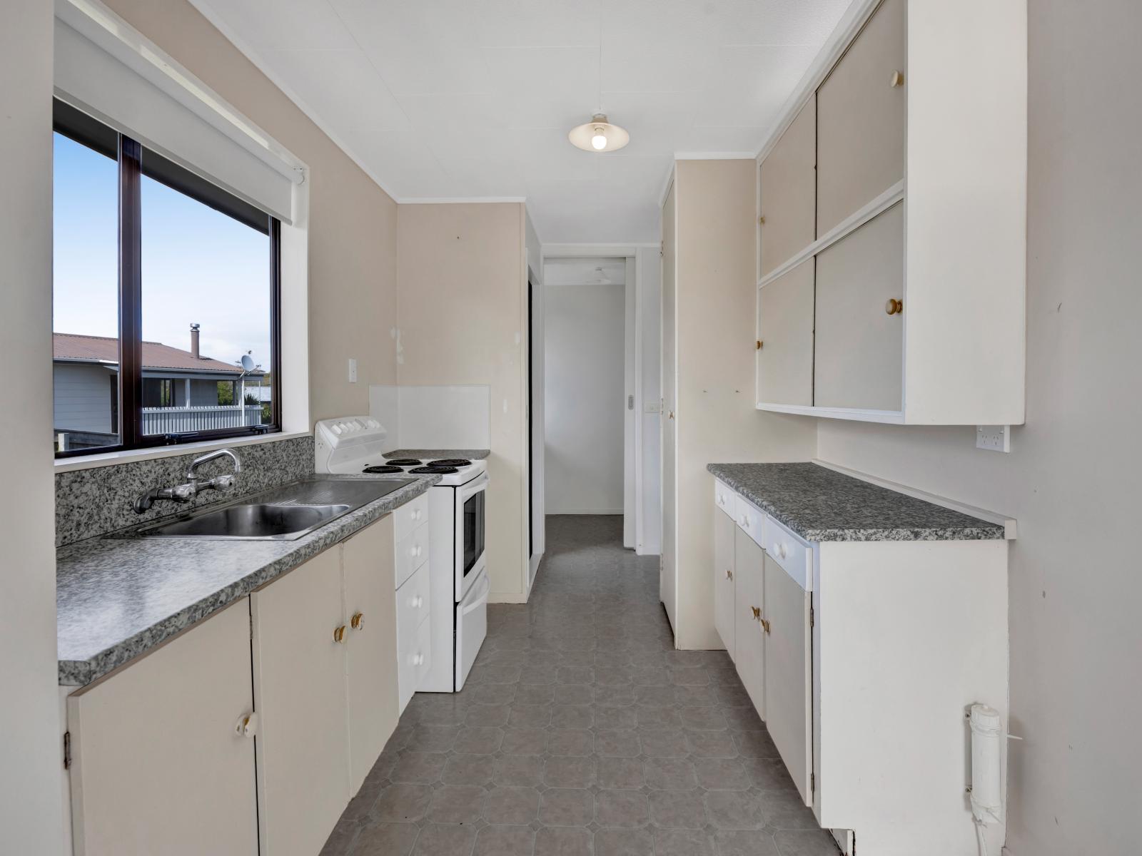 10 Aratapu Street, Waitara