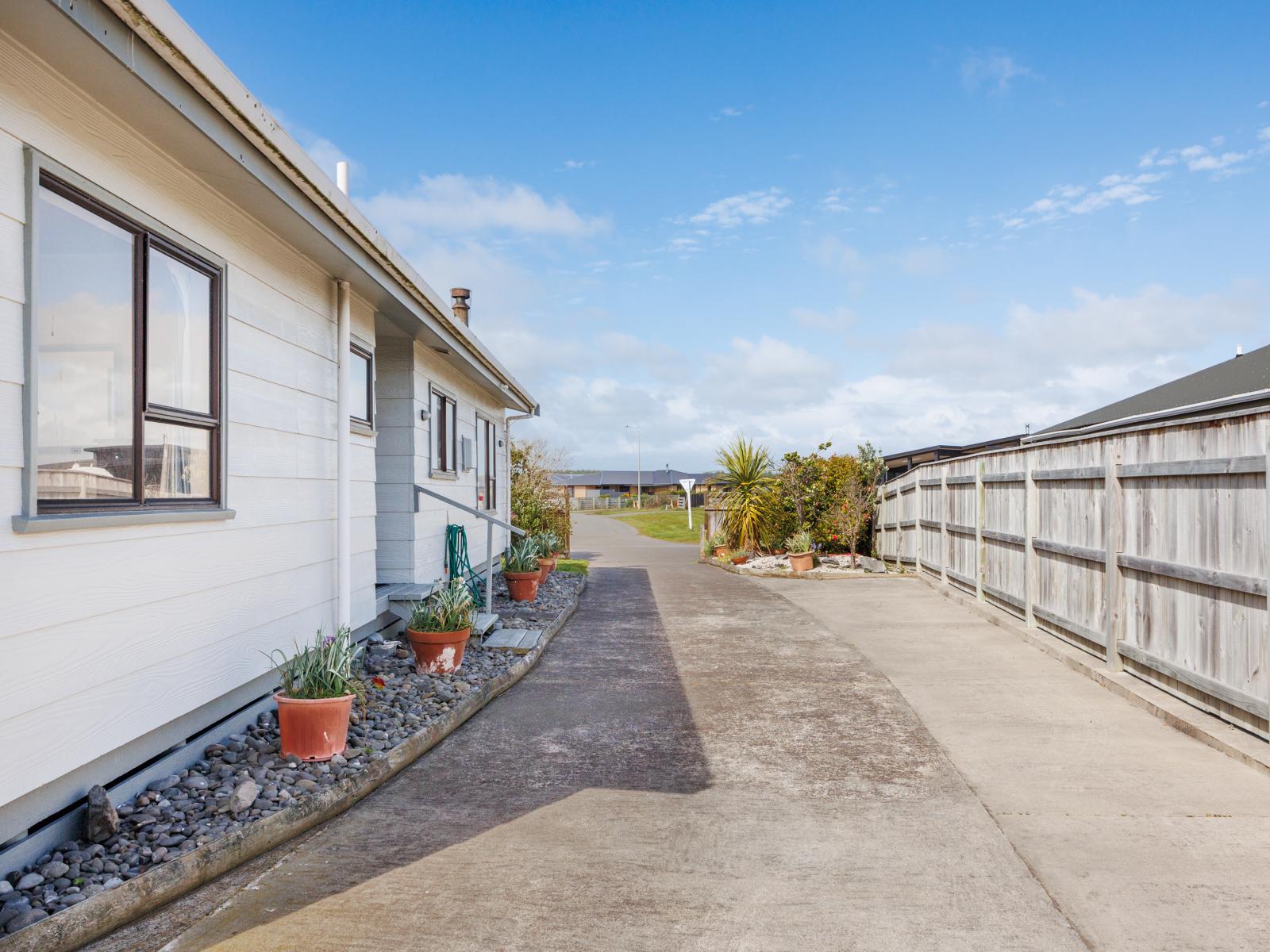 18 Thomas Place, Foxton Beach