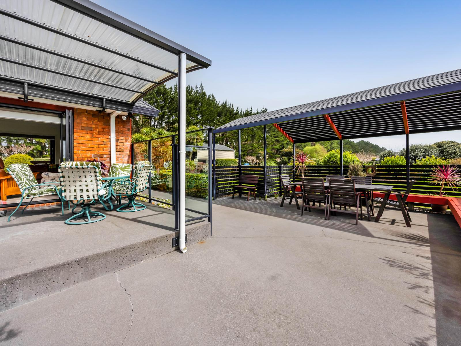 12 Beach Road, Urenui