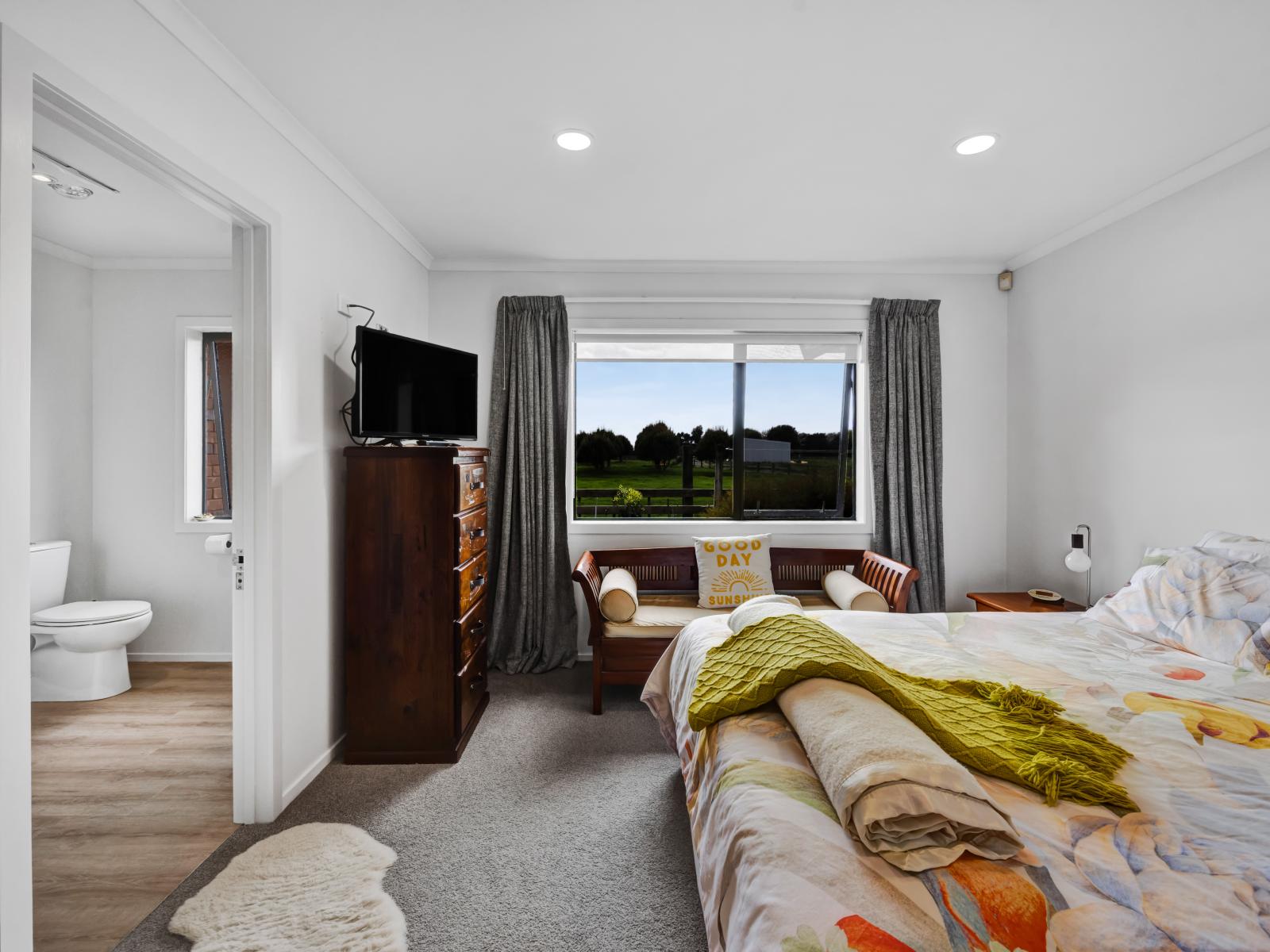 12 Beach Road, Urenui