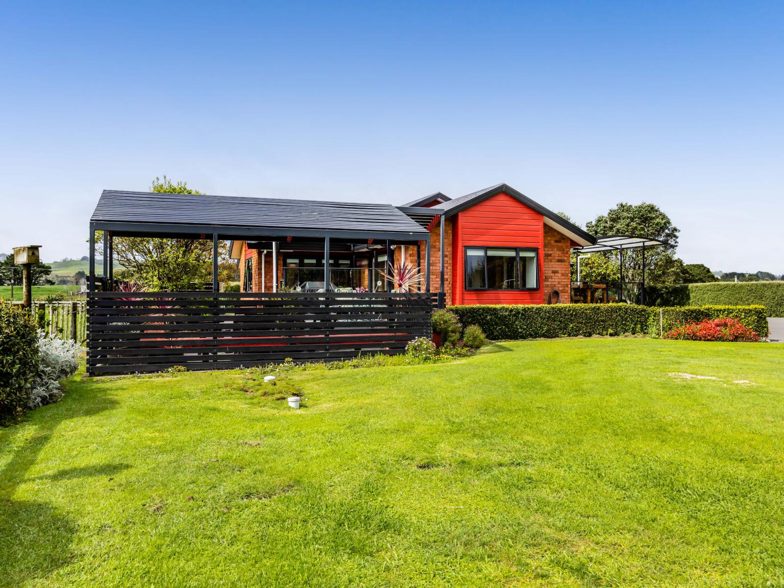 12 Beach Road, Urenui