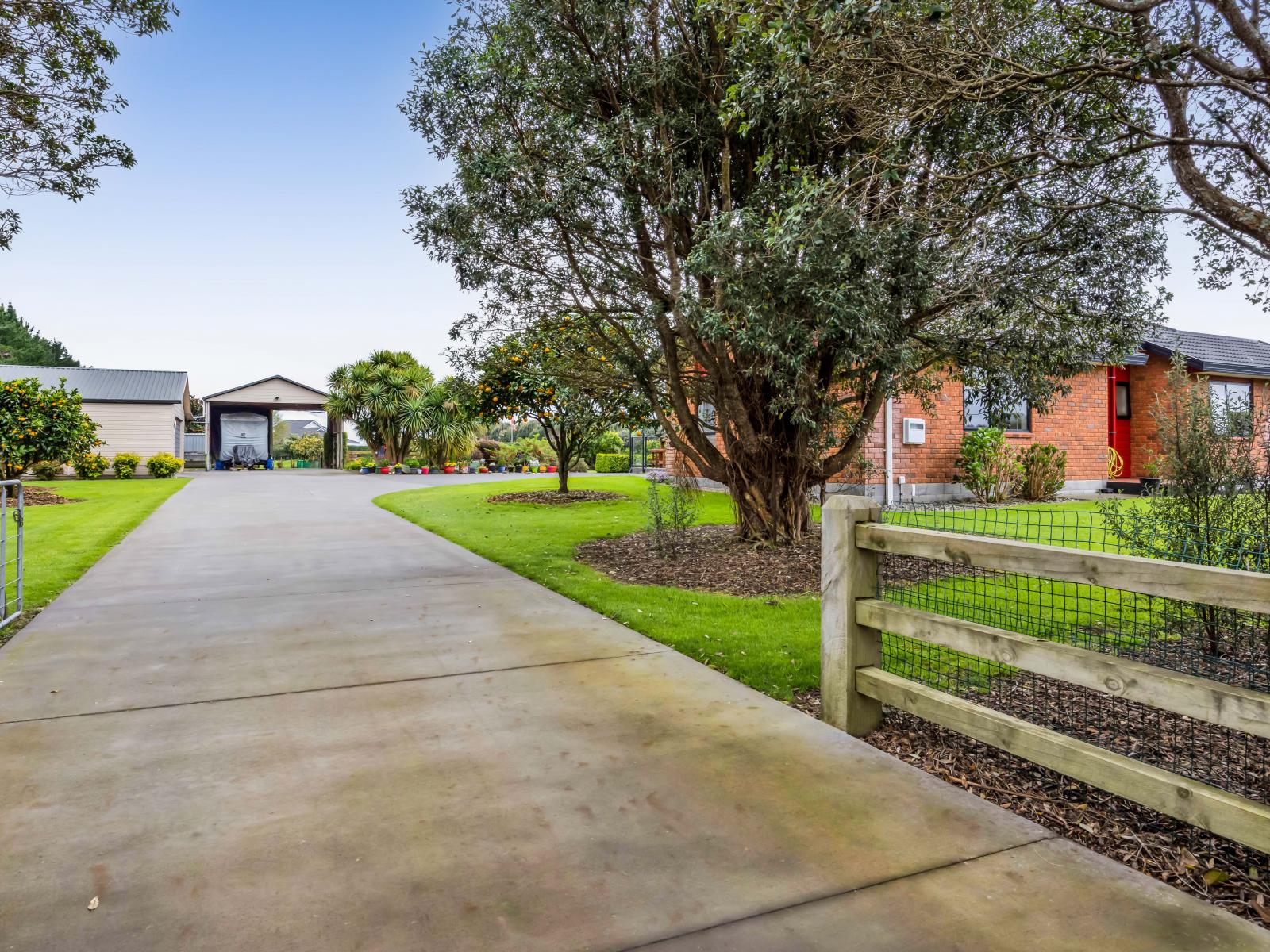 12 Beach Road, Urenui