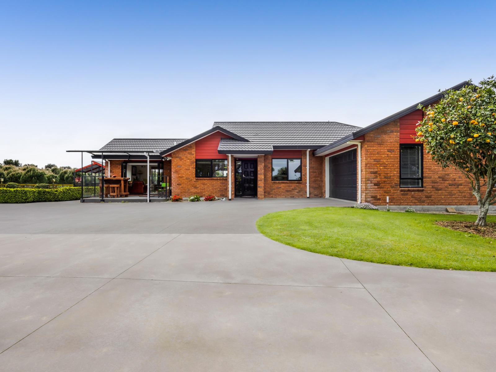 12 Beach Road, Urenui