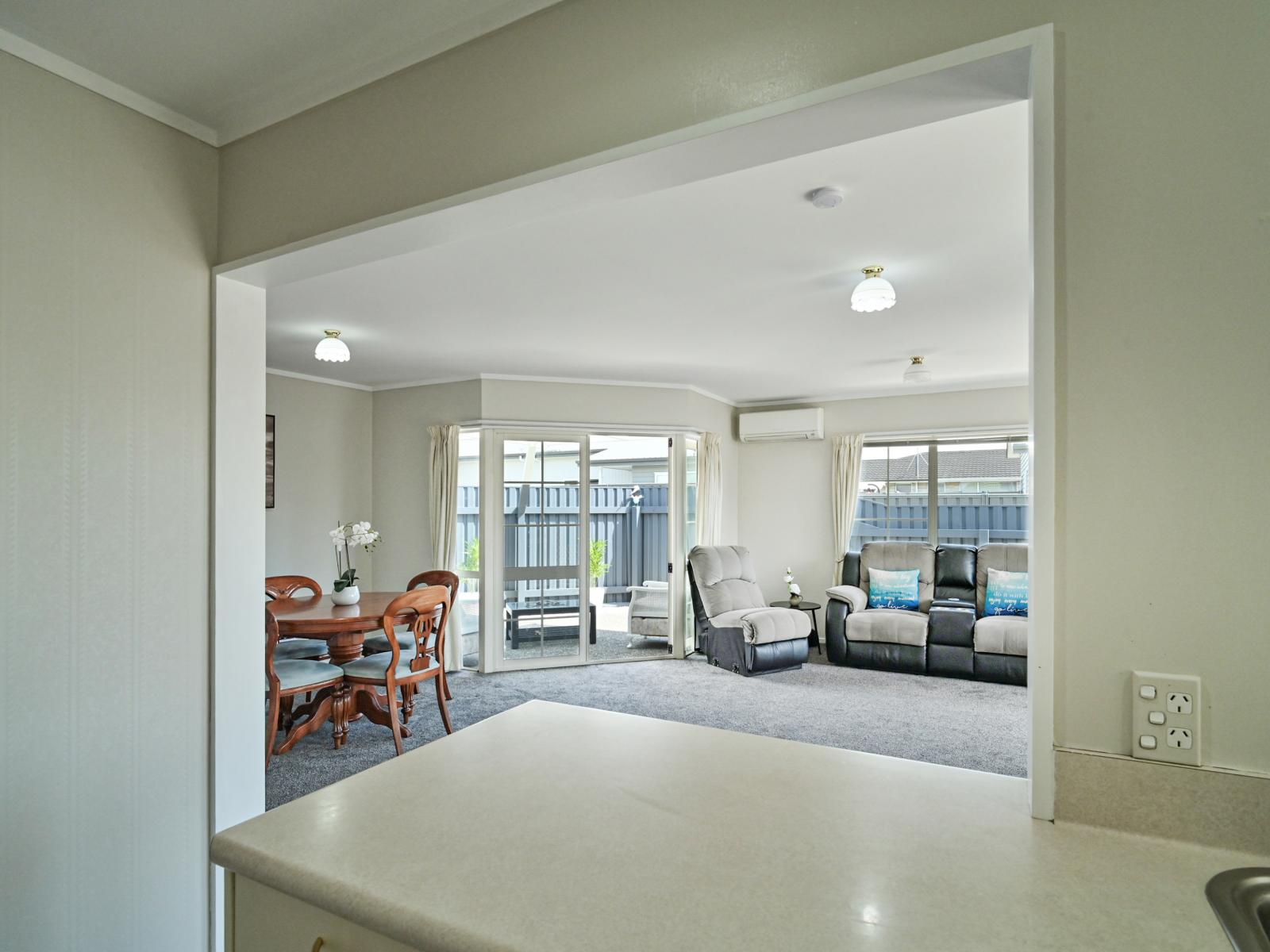 2/612 Queen Street West, St Leonards
