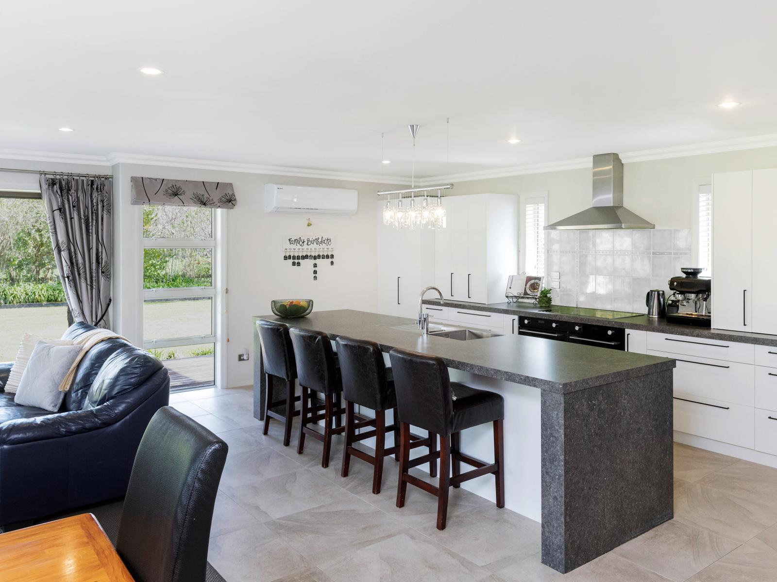 6 Bracken Street, Frasertown