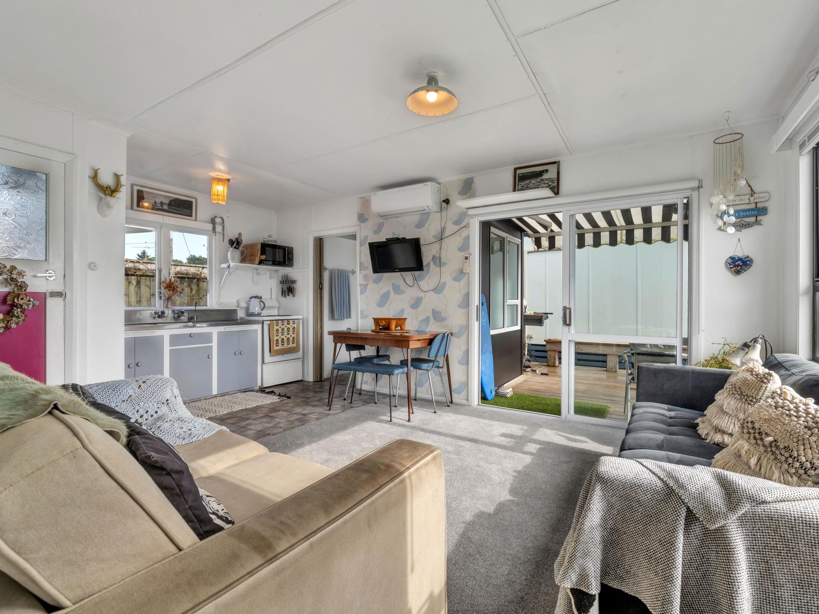 52 Fifth Avenue, Urenui
