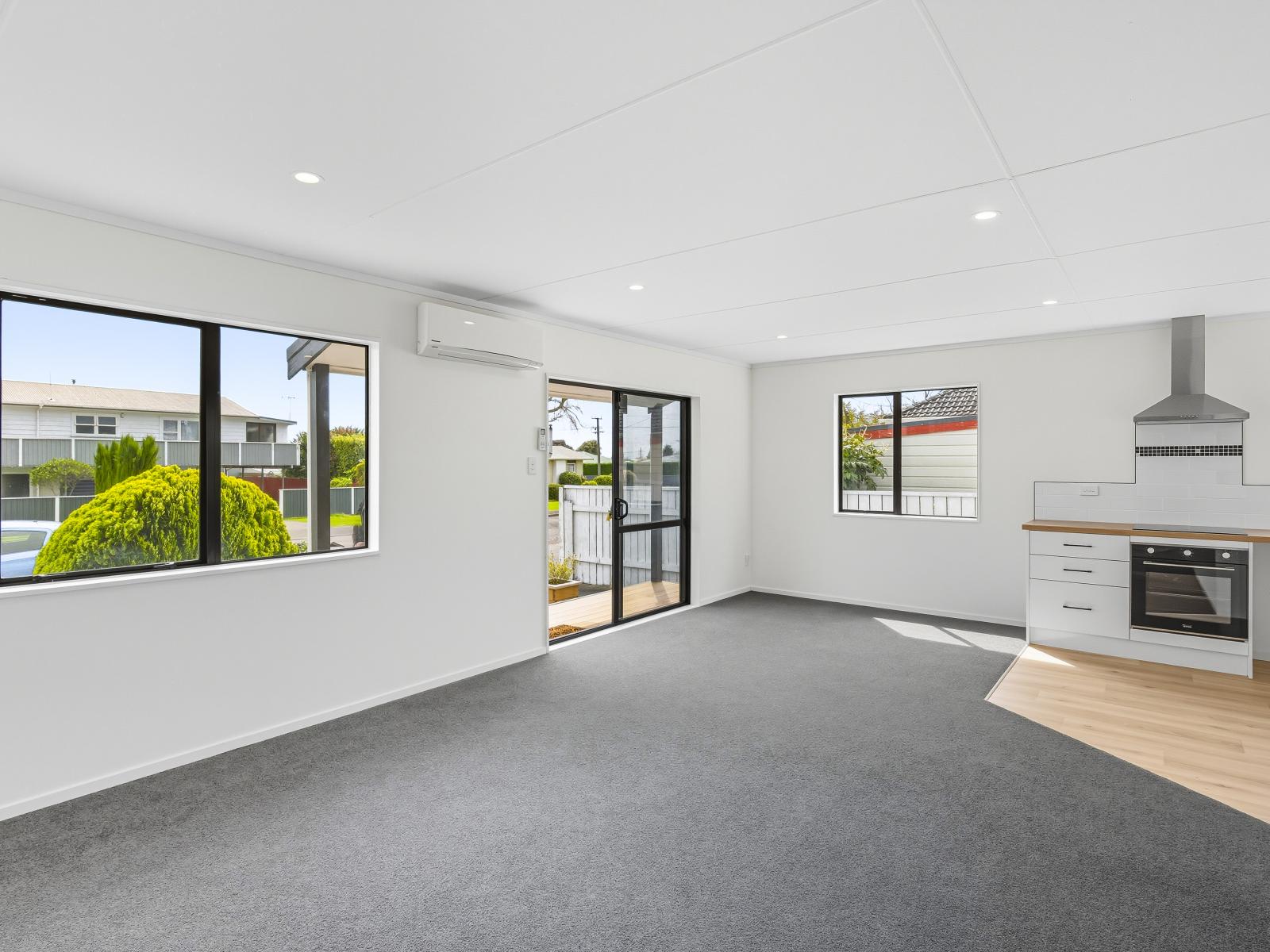 42 Quinn Road, Levin