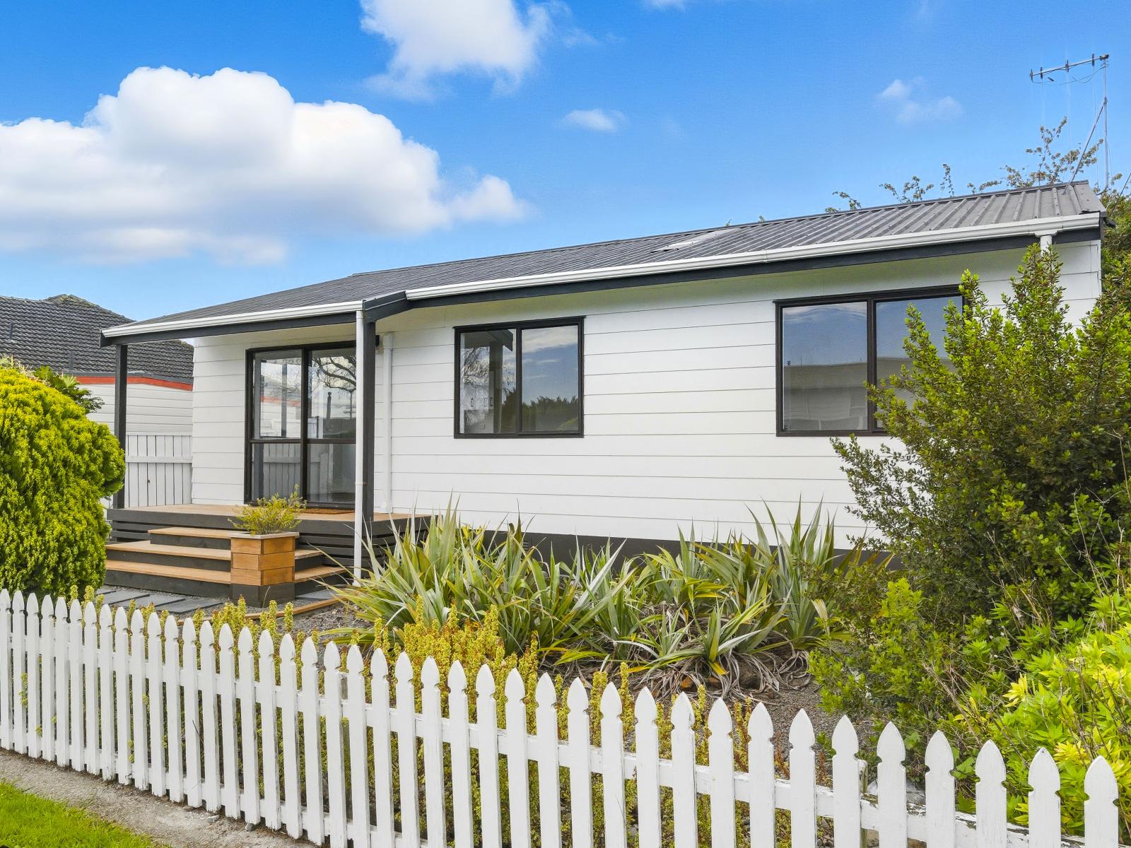 42 Quinn Road, Levin