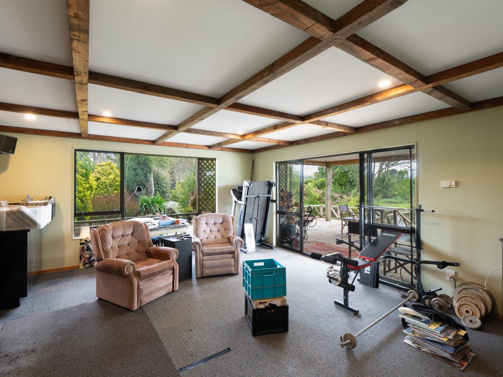 173 Dunns Road, Otatara