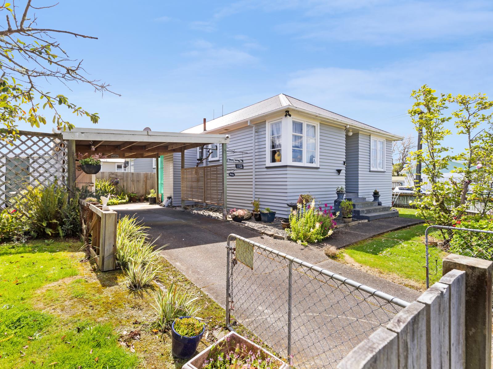 52 Cuba Street, Marton