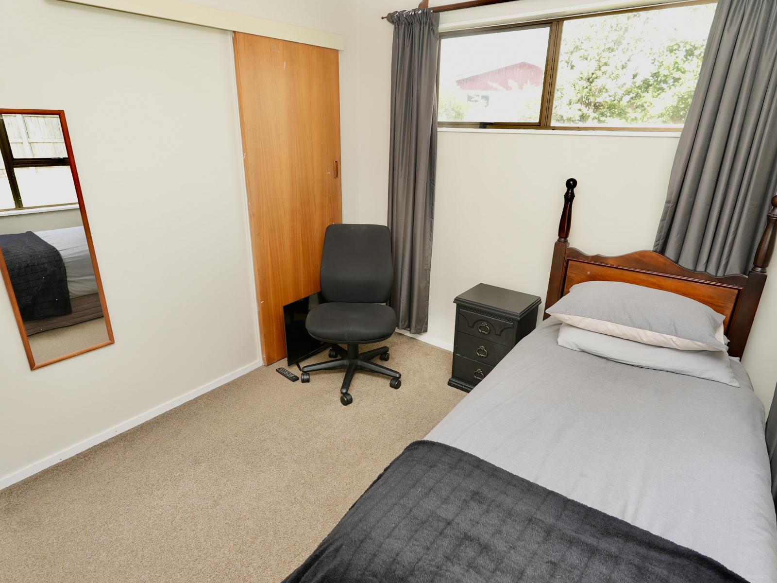 62 Acacia Street, Kelvin Grove