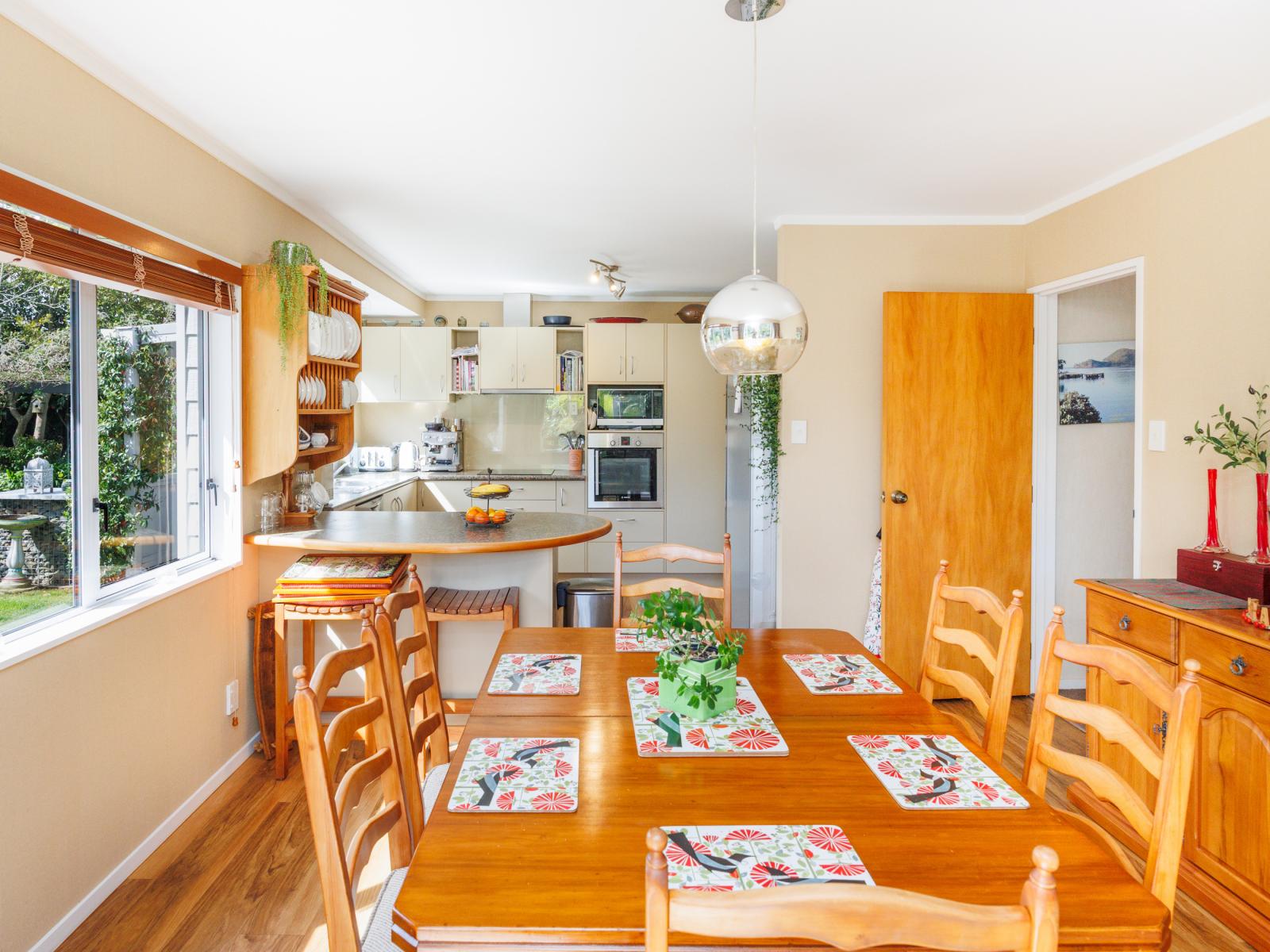 27 Norfolk Crescent, Feilding