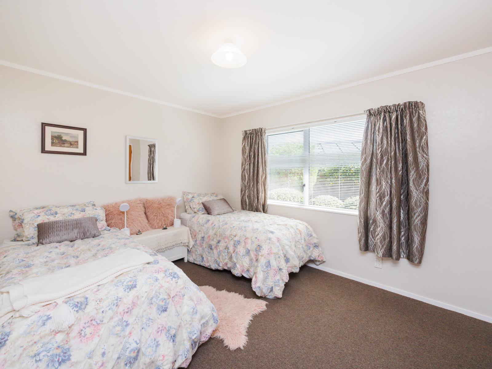 27 Norfolk Crescent, Feilding