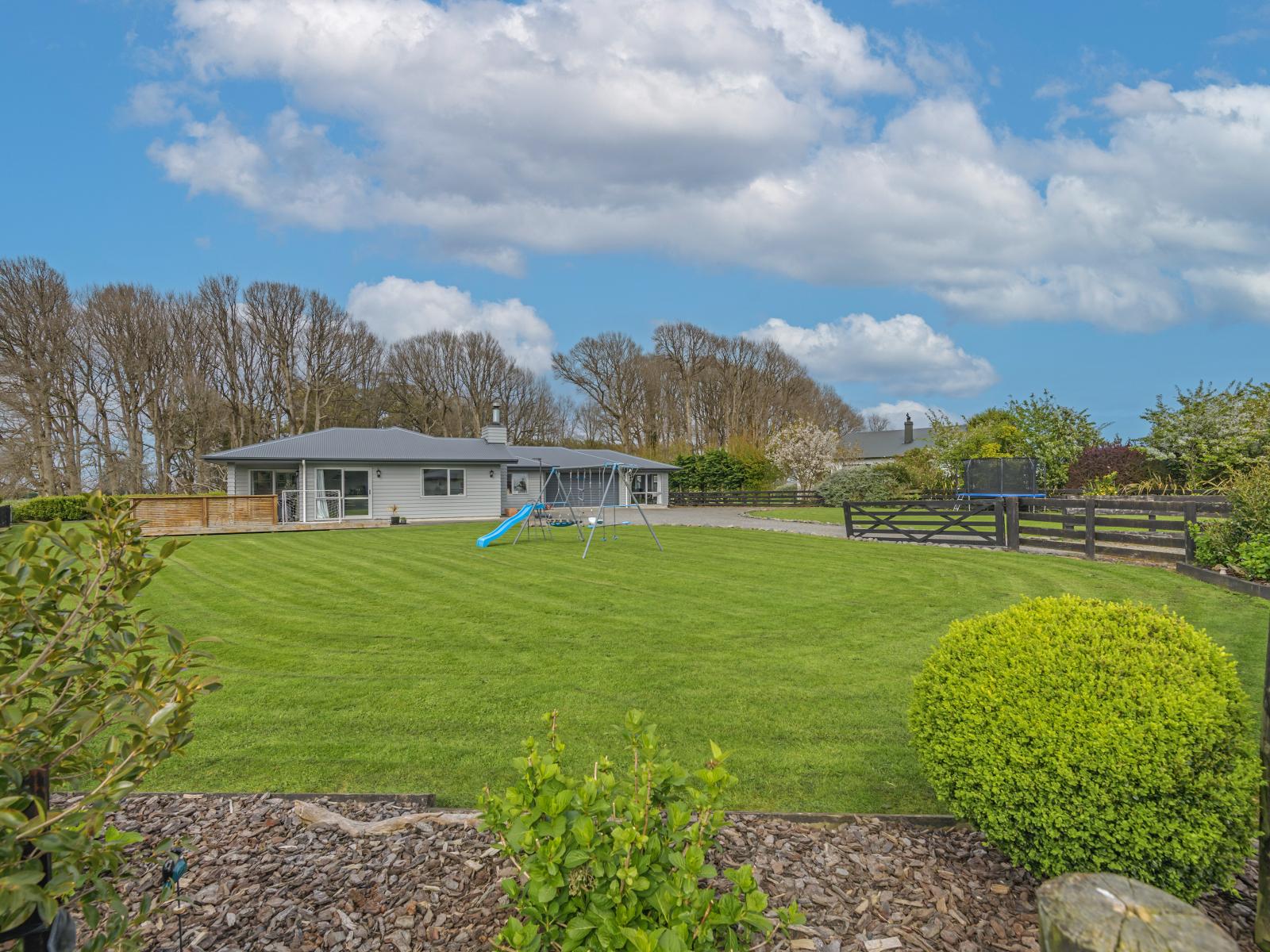 147 Hendersons Line, Marton