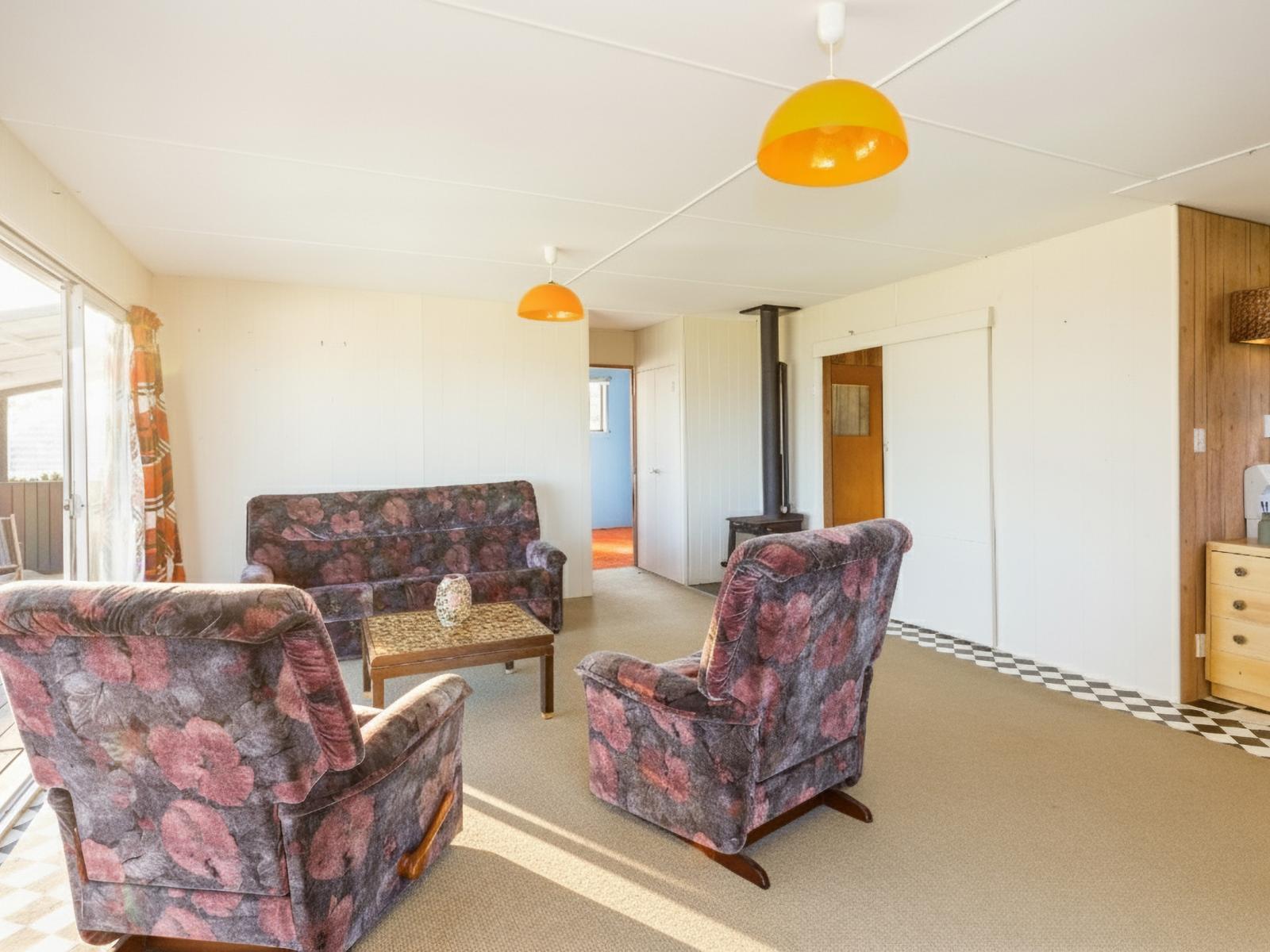 16B Lake Ferry Road, Lake Ferry