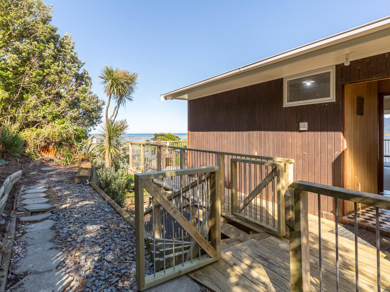 16B Lake Ferry Road, Lake Ferry