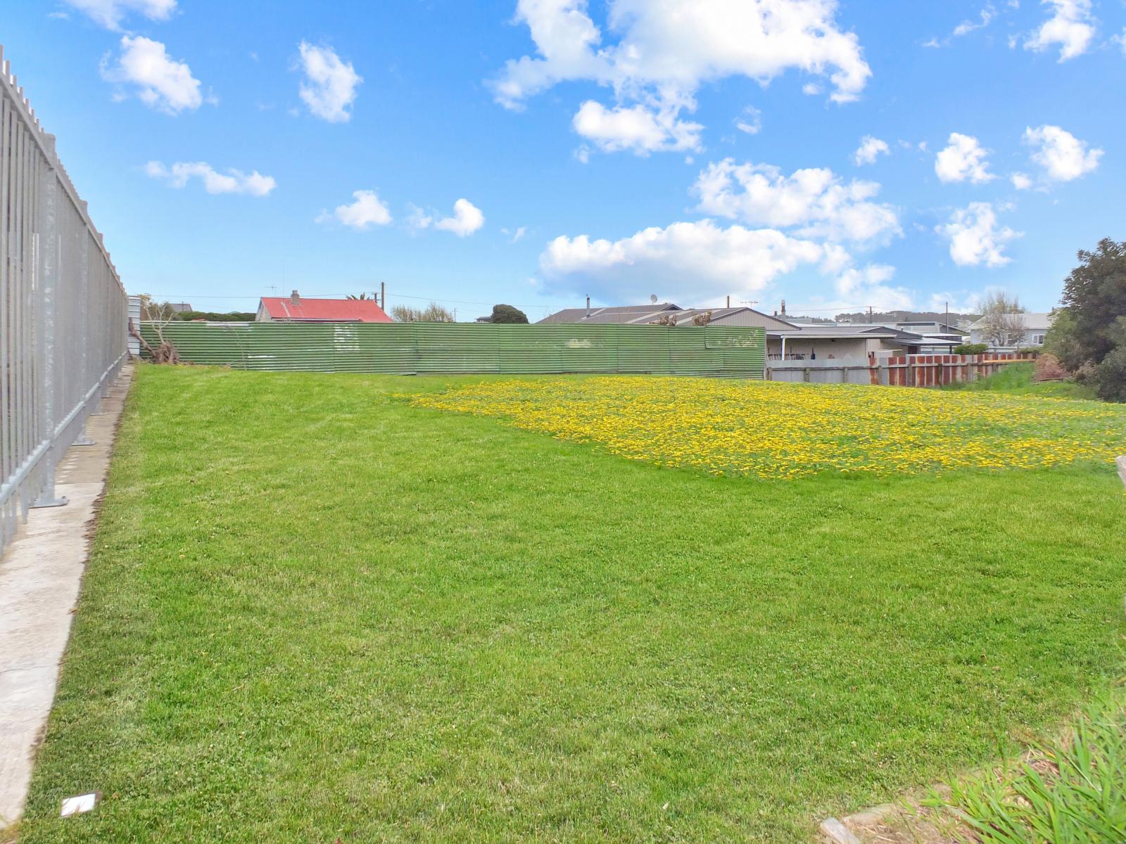 8A Chaffey Street, Foxton Beach