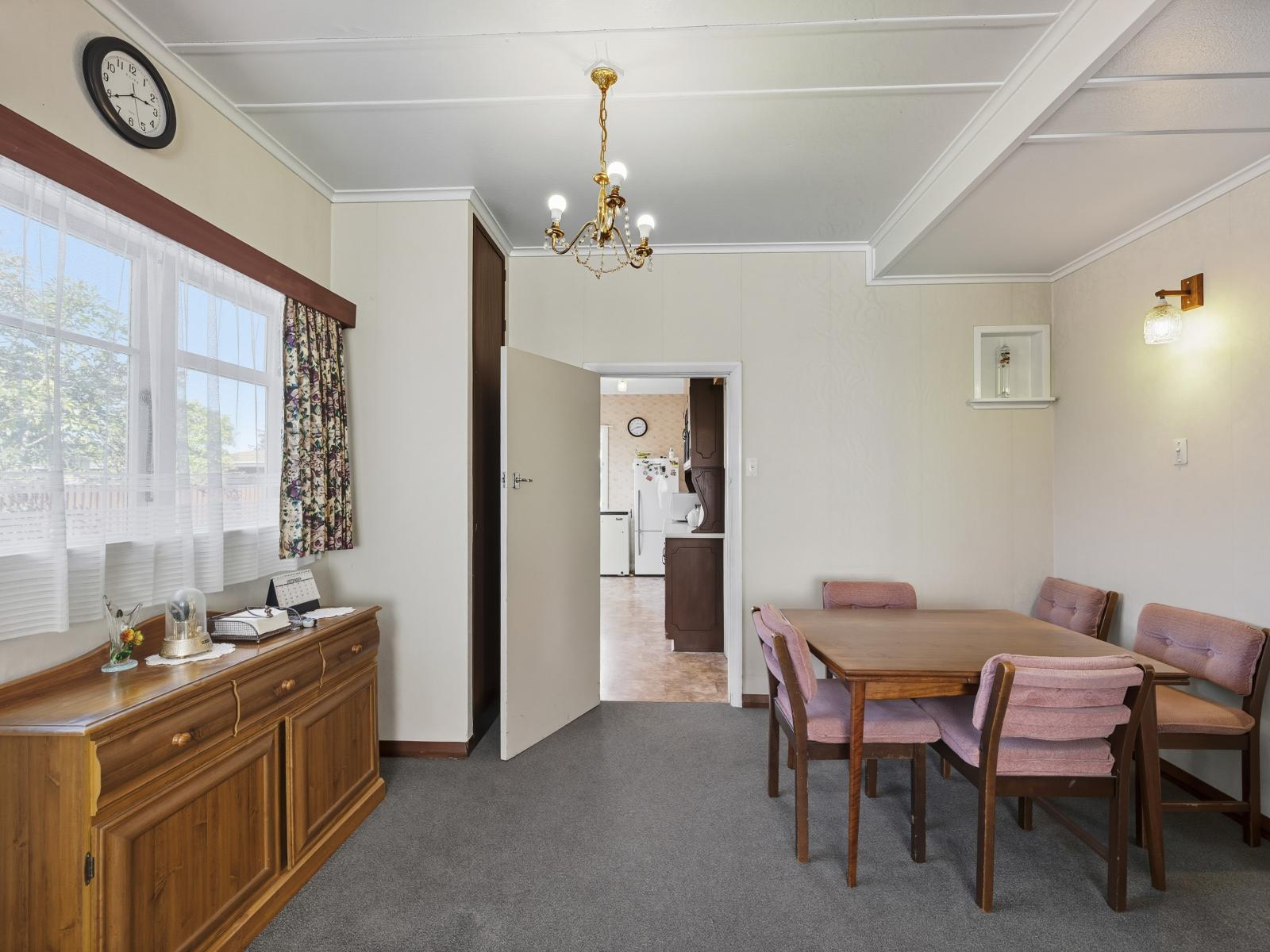 77 Barker Road, Marewa