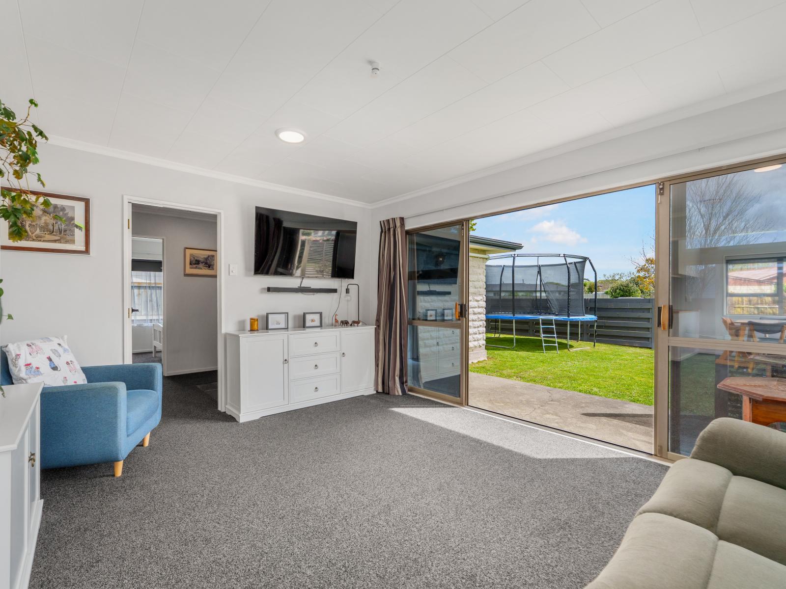 8 Chelmarsh Place, Highbury