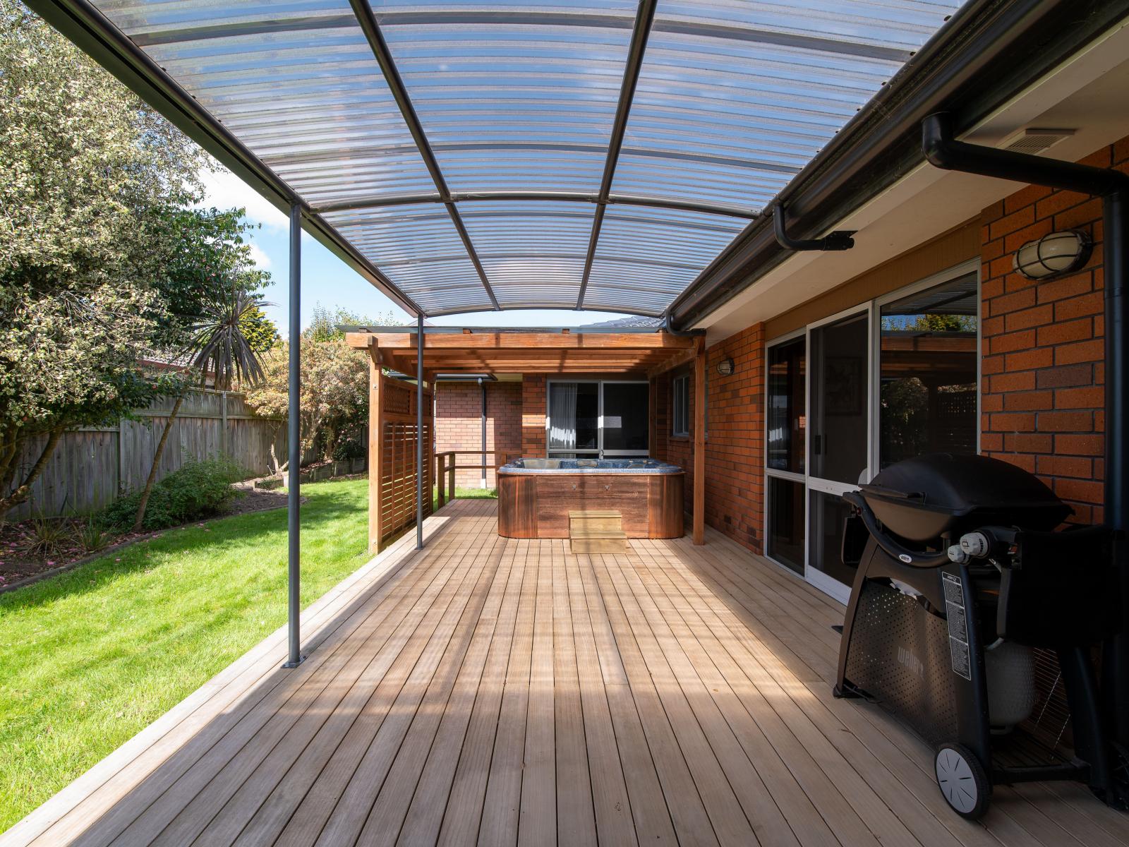 20 Kahurangi Drive, Lynmore