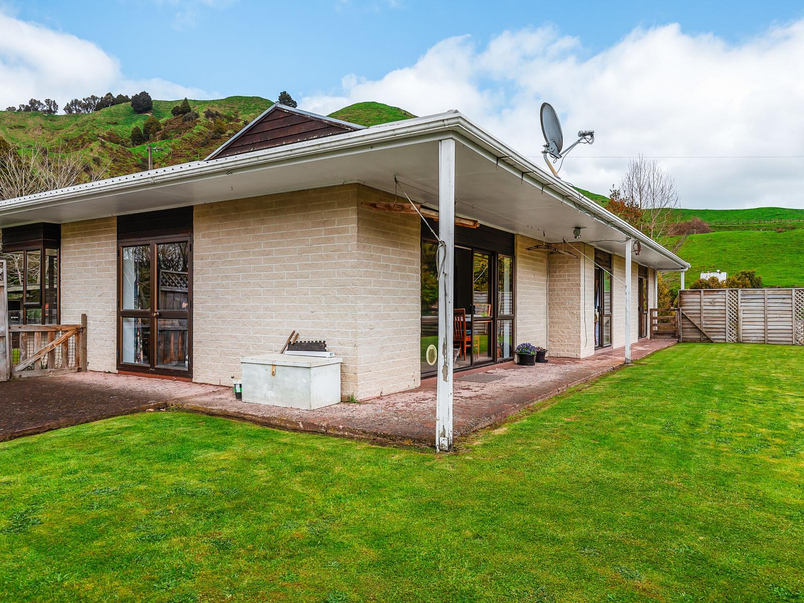 162 Okahukura Saddle Road, Matiere