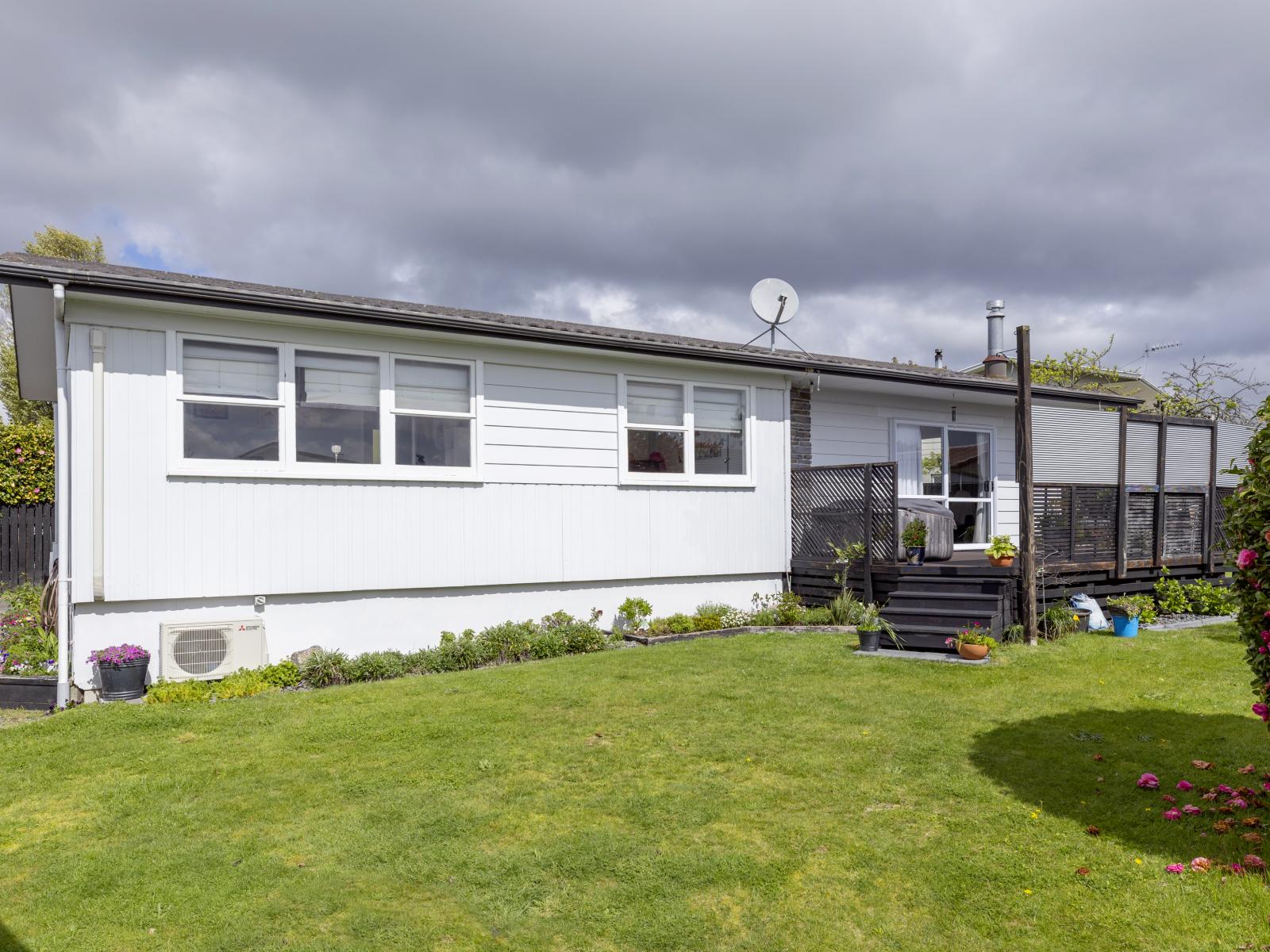 10 Green Place, Richmond Heights