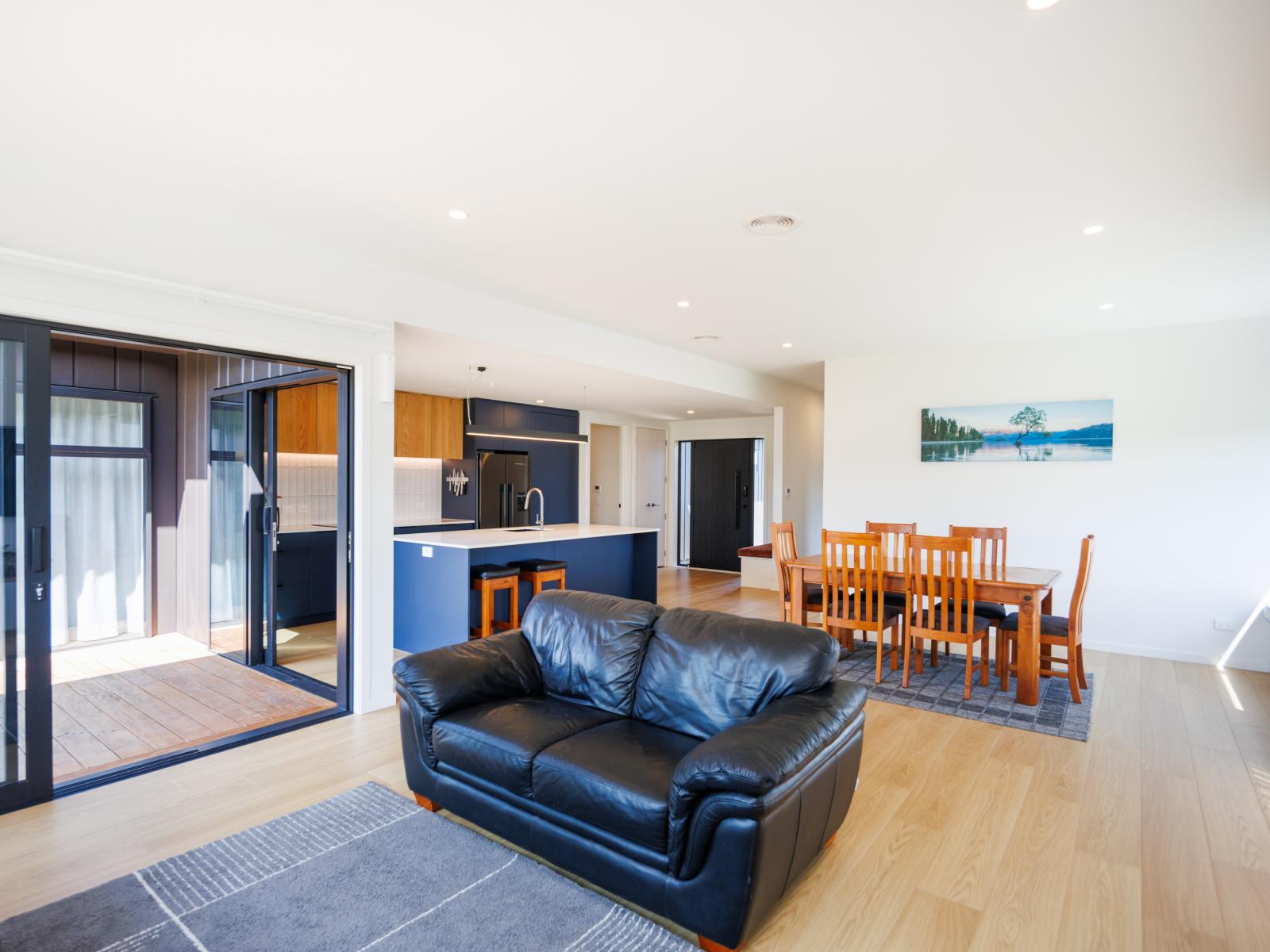 152 Pharazyn Street, Feilding