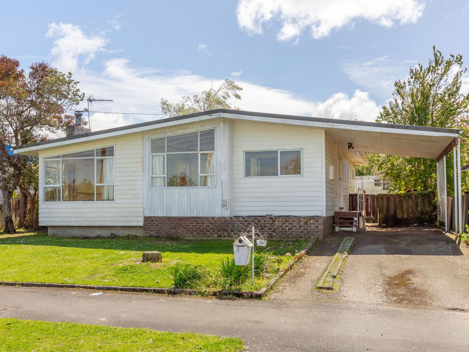 35 Kitchener Street, Masterton