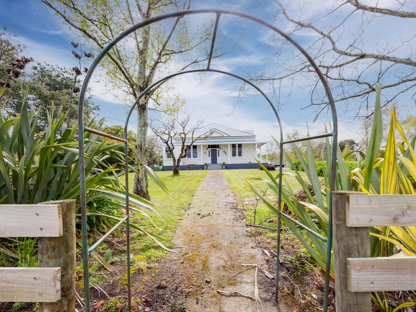 16 Tamumu Road, Waipawa