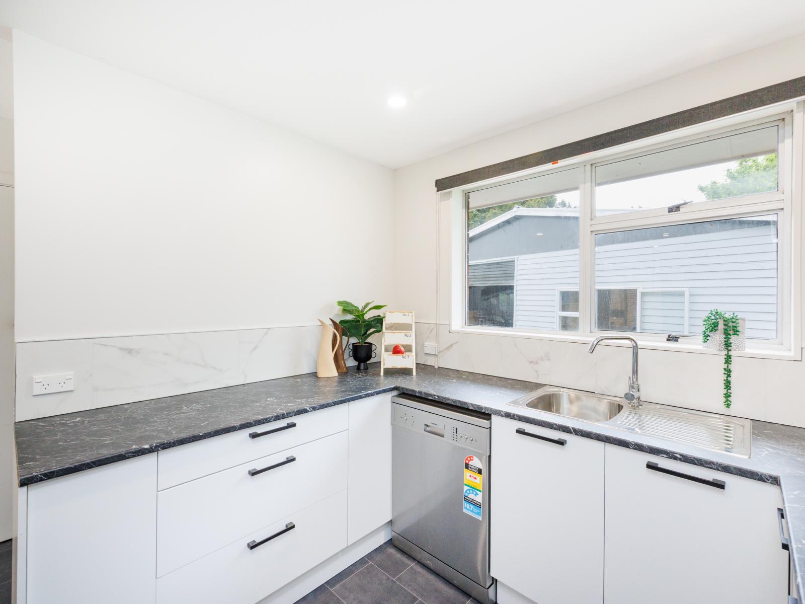 4 Waihi Place, Westbrook
