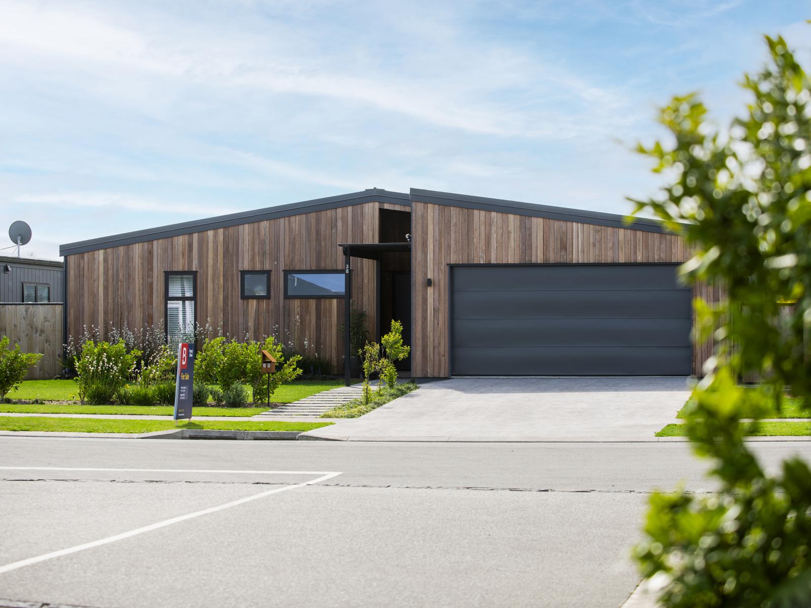 38 Mangamoteo Street, Lytton West 