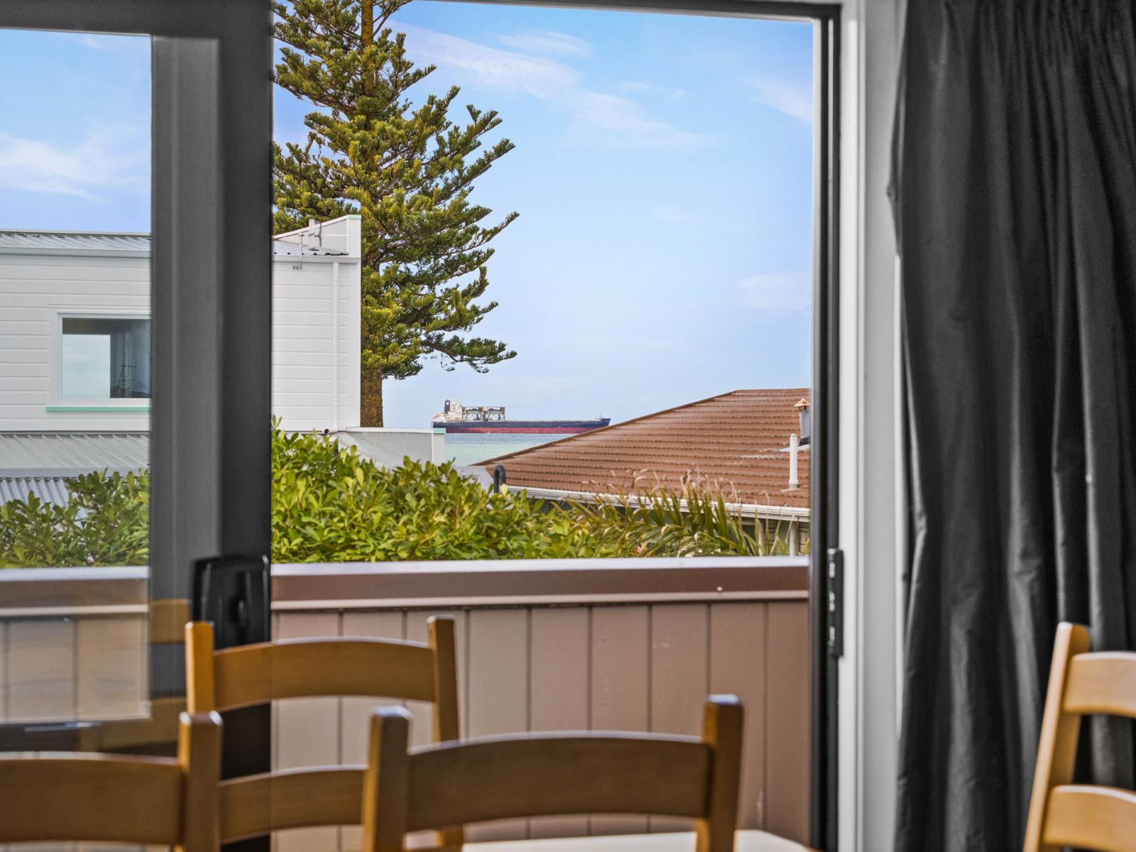 31C The Esplanade, Westshore