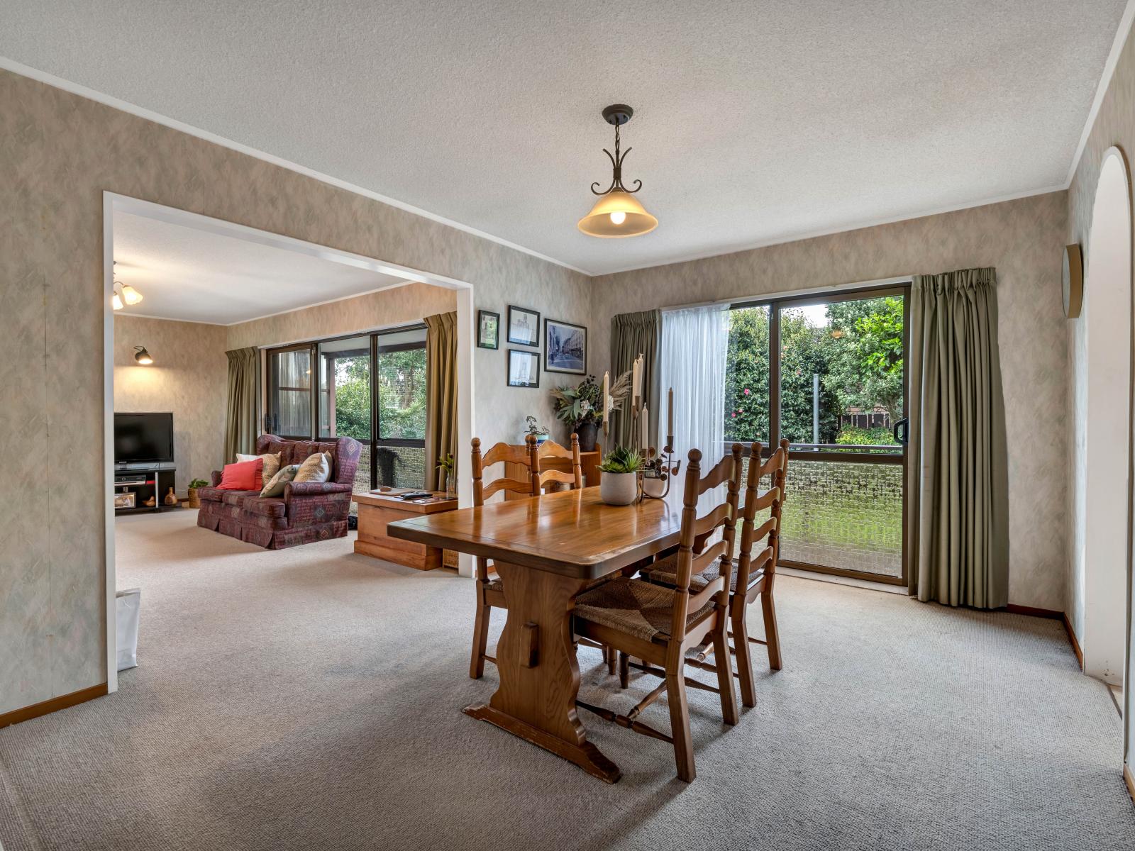 35 Branch Road, Highlands Park