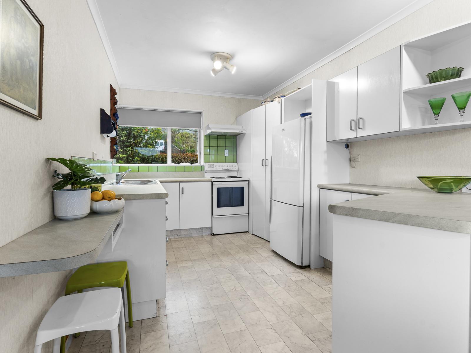 8 Burns Street, Westown