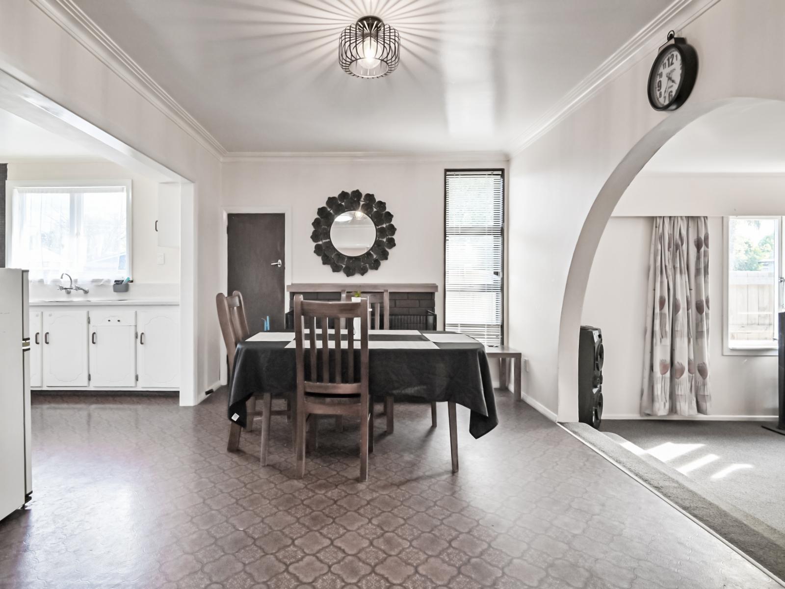 808 Lumsden Road, Akina