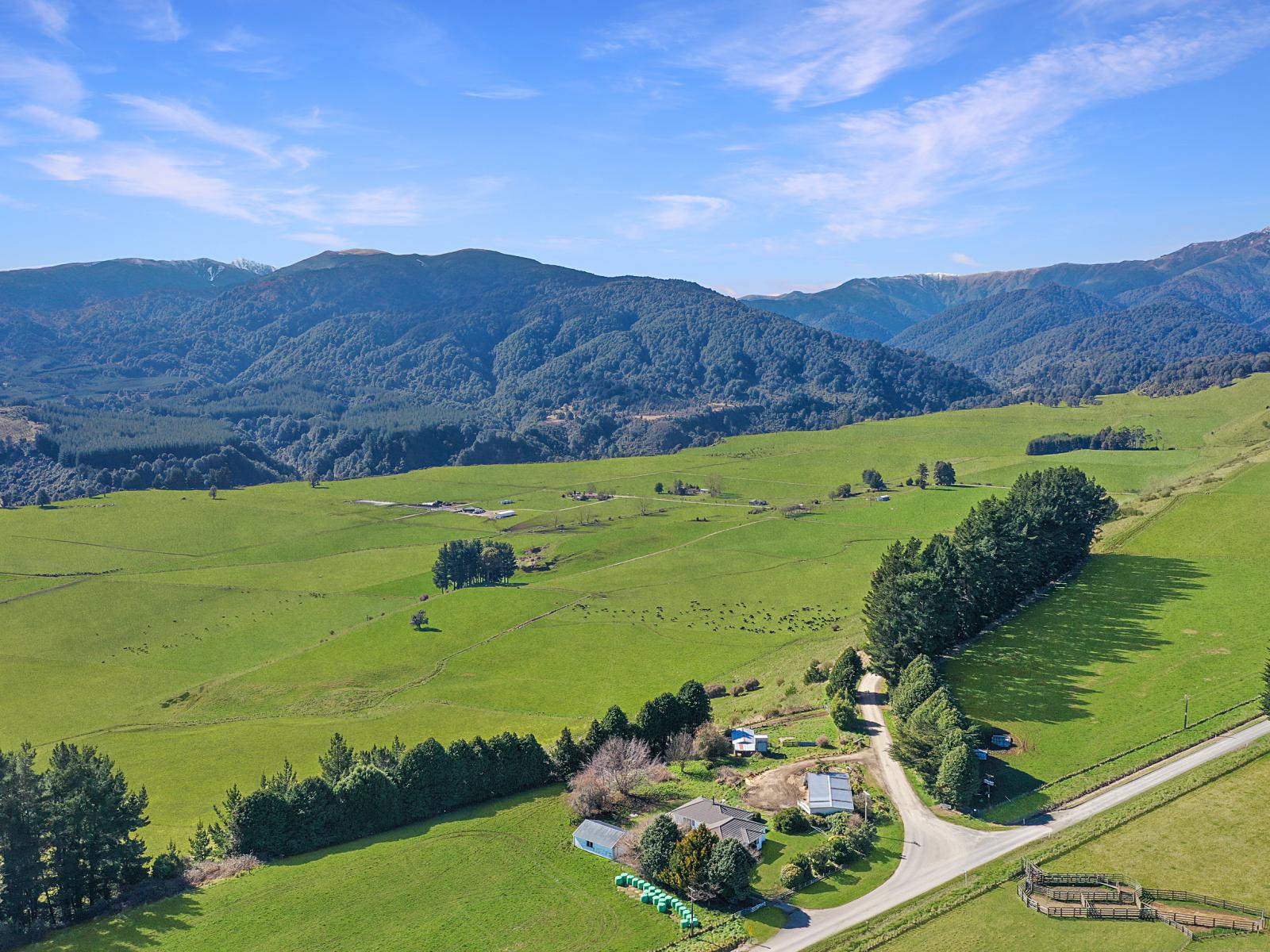 625 Table Flat Road, Apiti