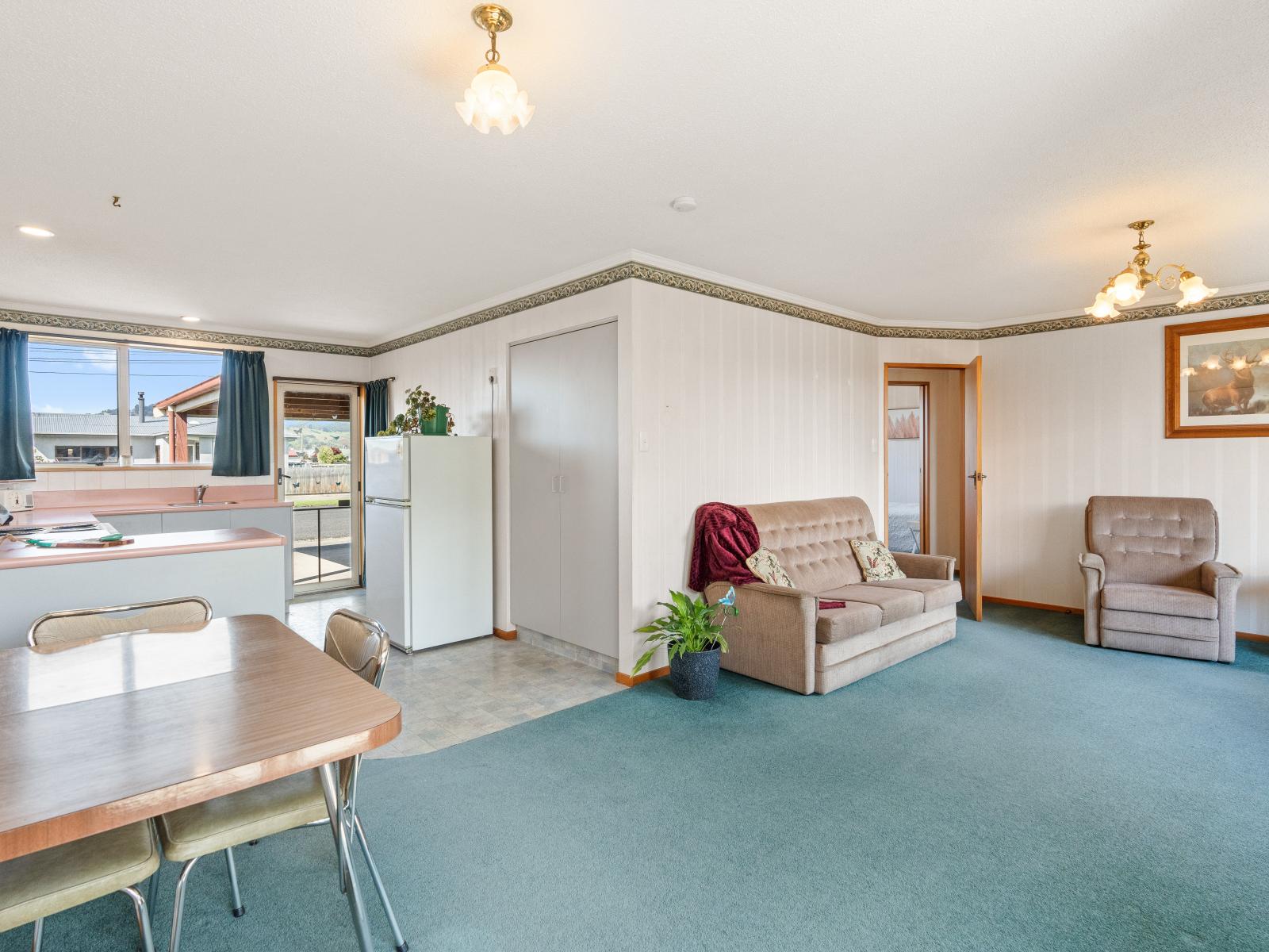 6C Eden Street, Mosgiel