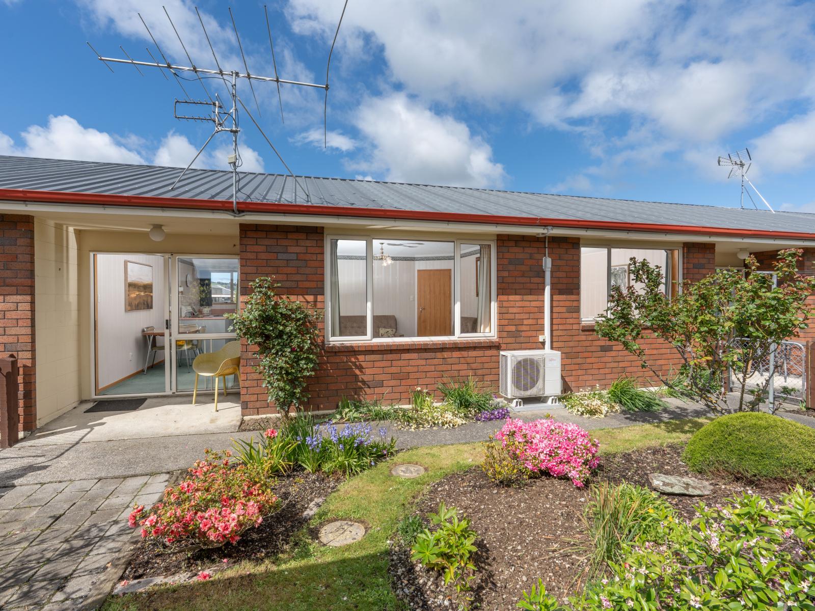 6C Eden Street, Mosgiel