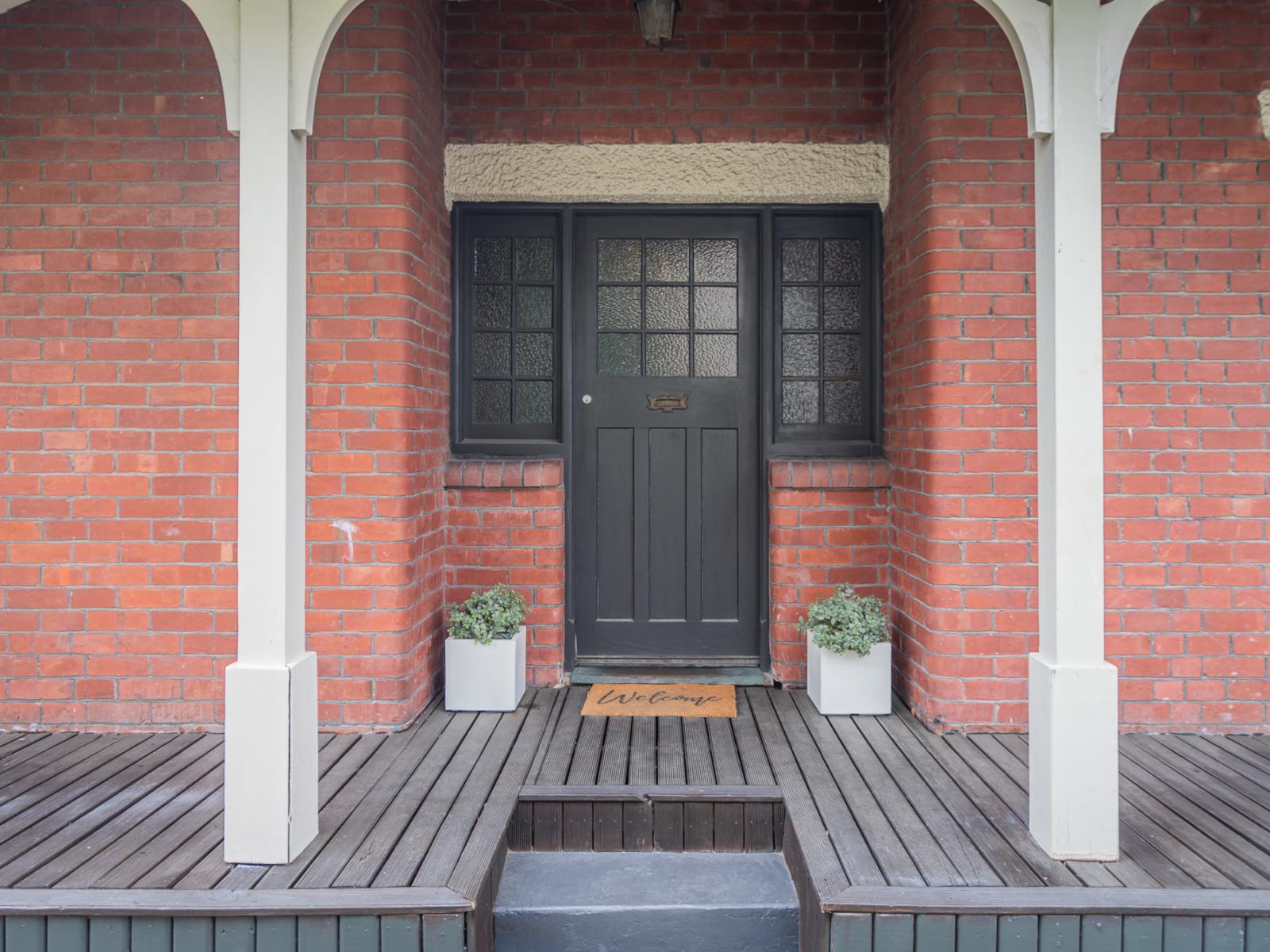9 Woodlands Road, Parkside