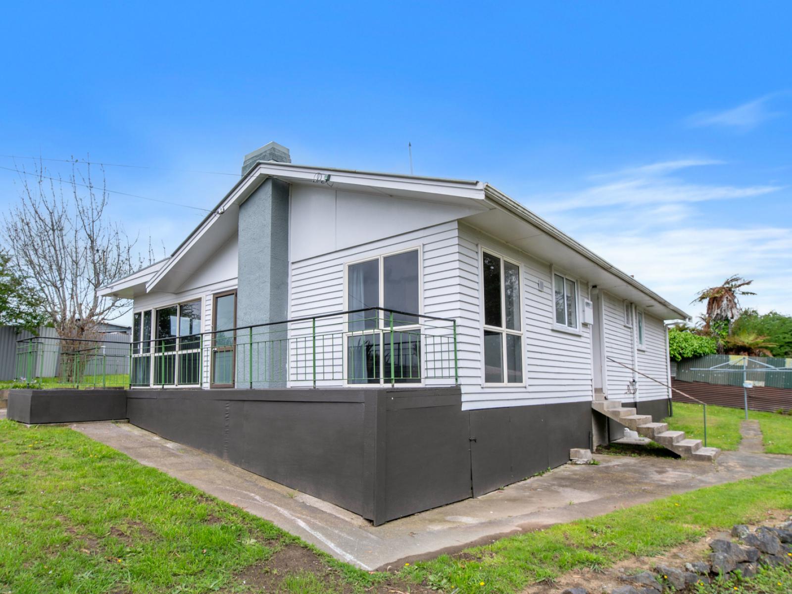 78 Meadowbank Crescent, Fordlands