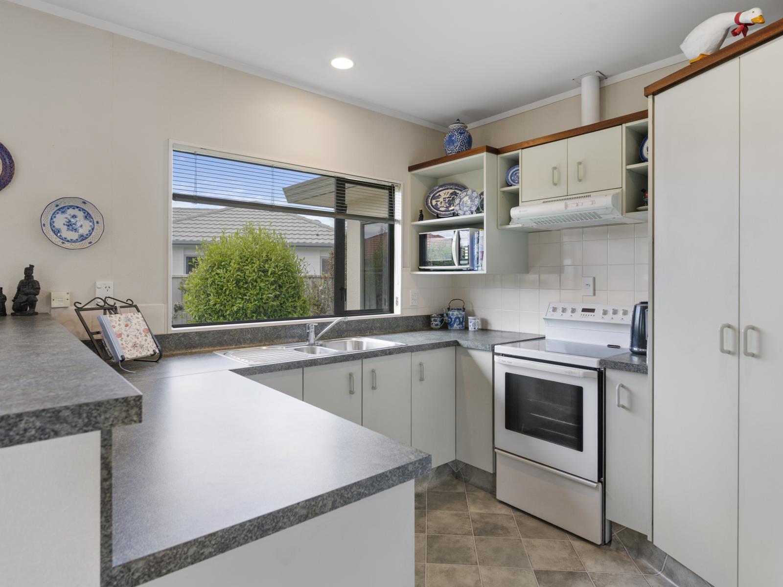 5 Ebury Mews, Taradale