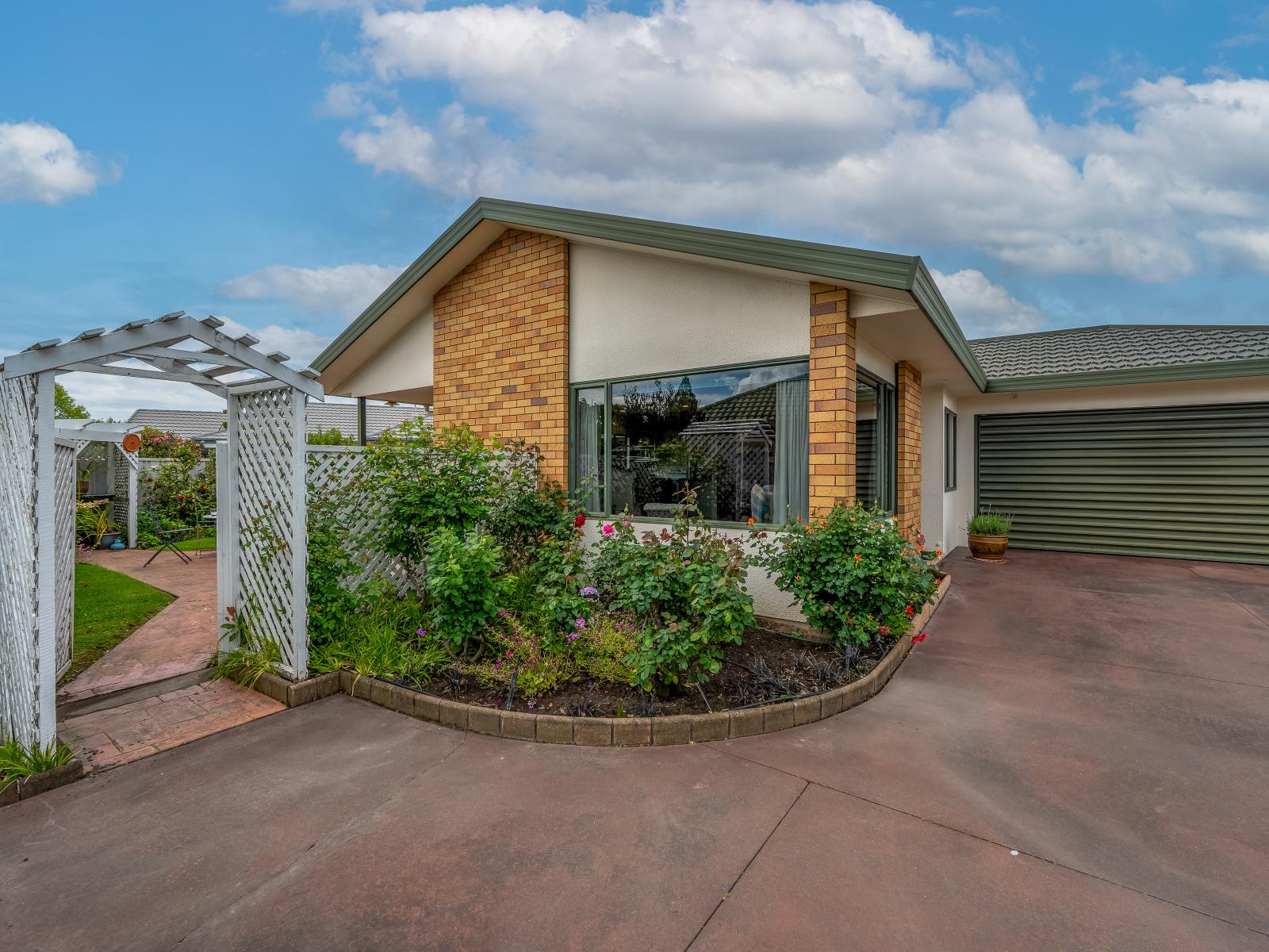 5 Ebury Mews, Taradale