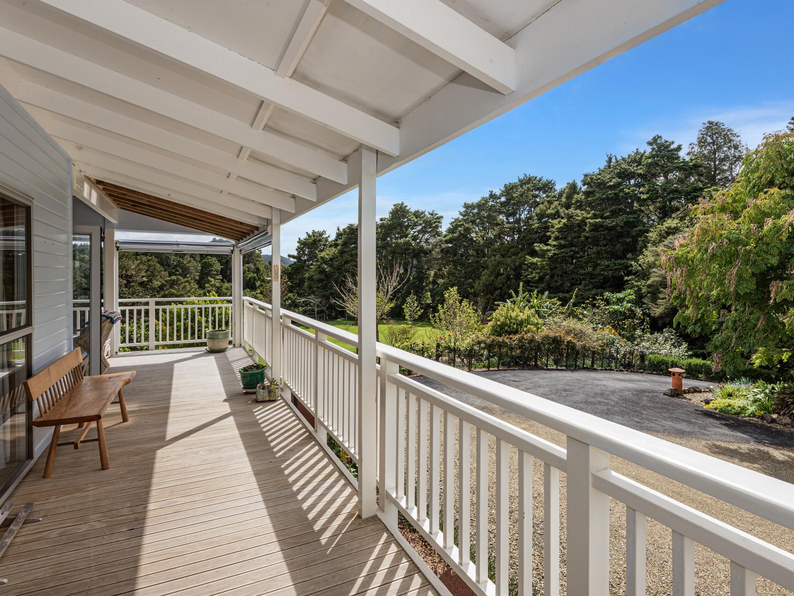 65 Main Road, Kauri