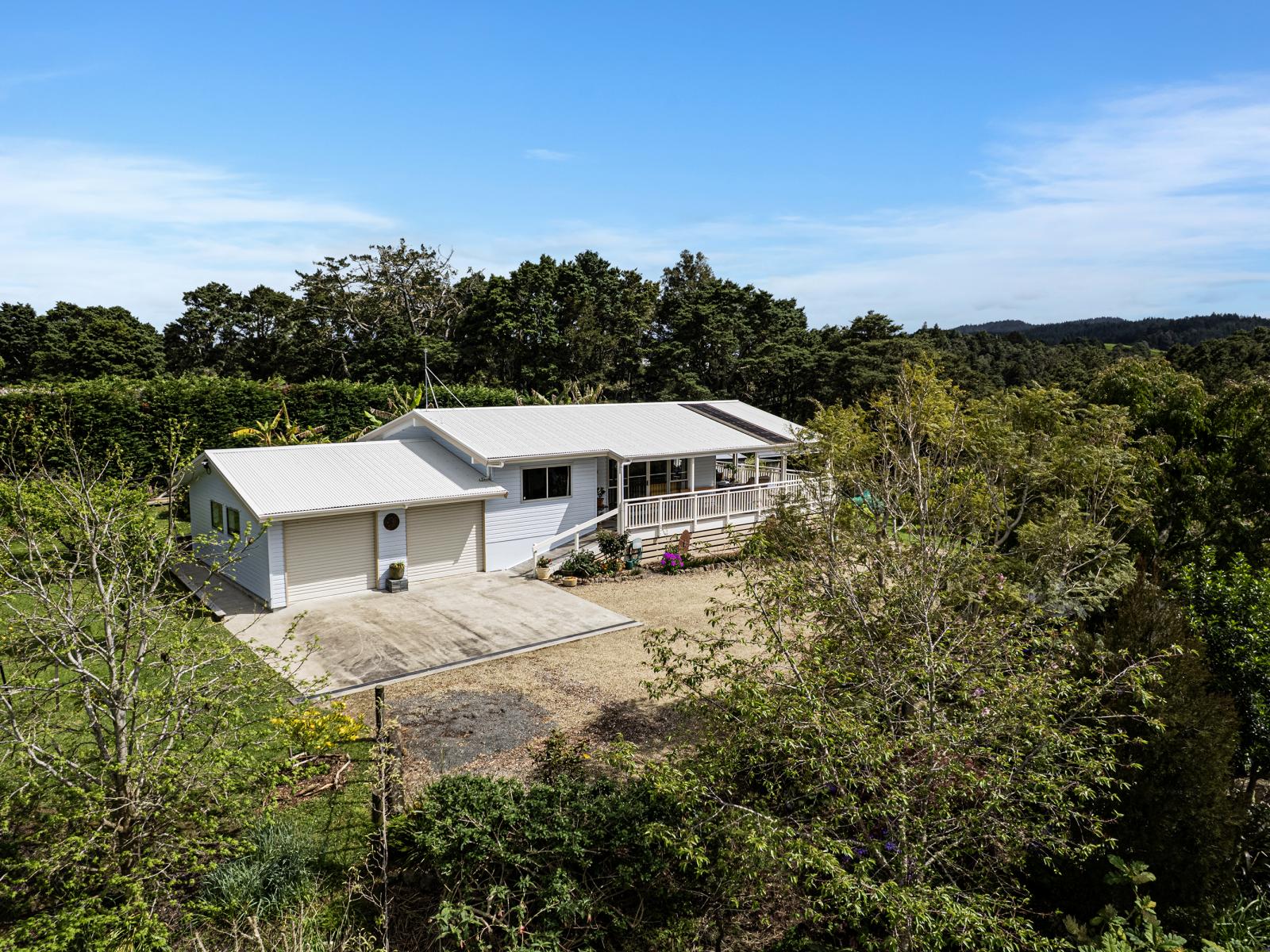 65 Main Road, Kauri