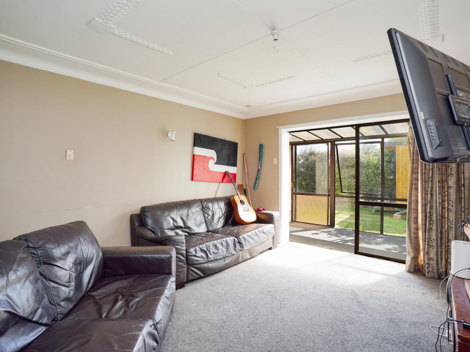 33 Stirrat Street, Kingswell