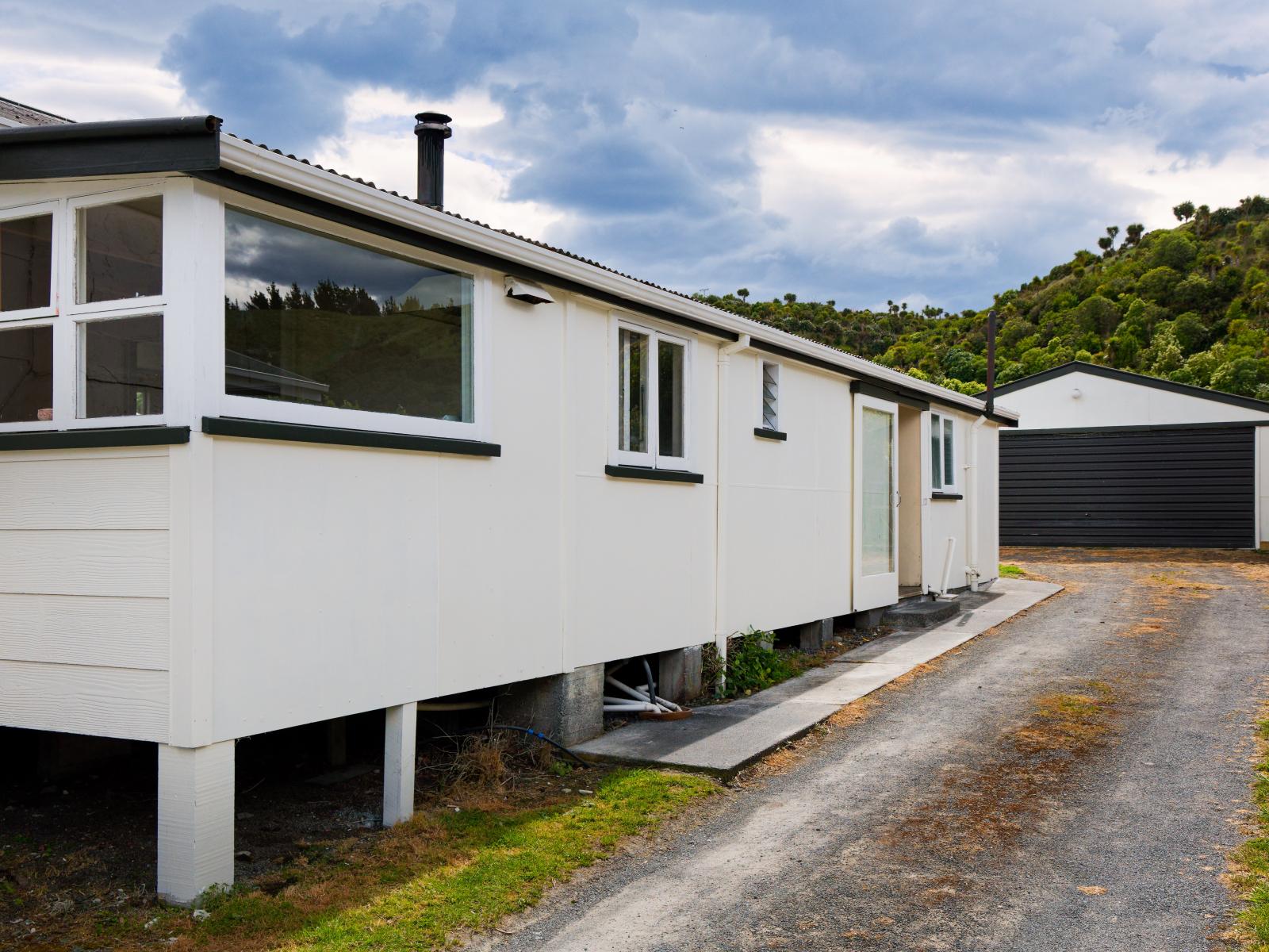 15 South Bay Parade, Kaikoura