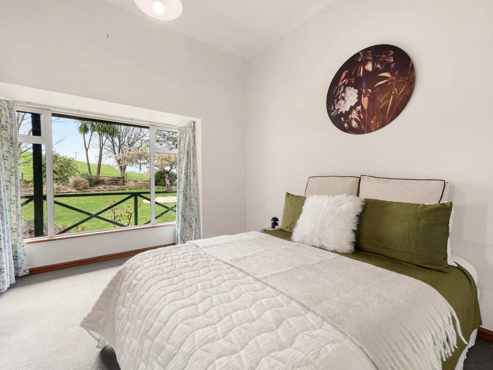 53 Pinnacle Road, Whiterigg