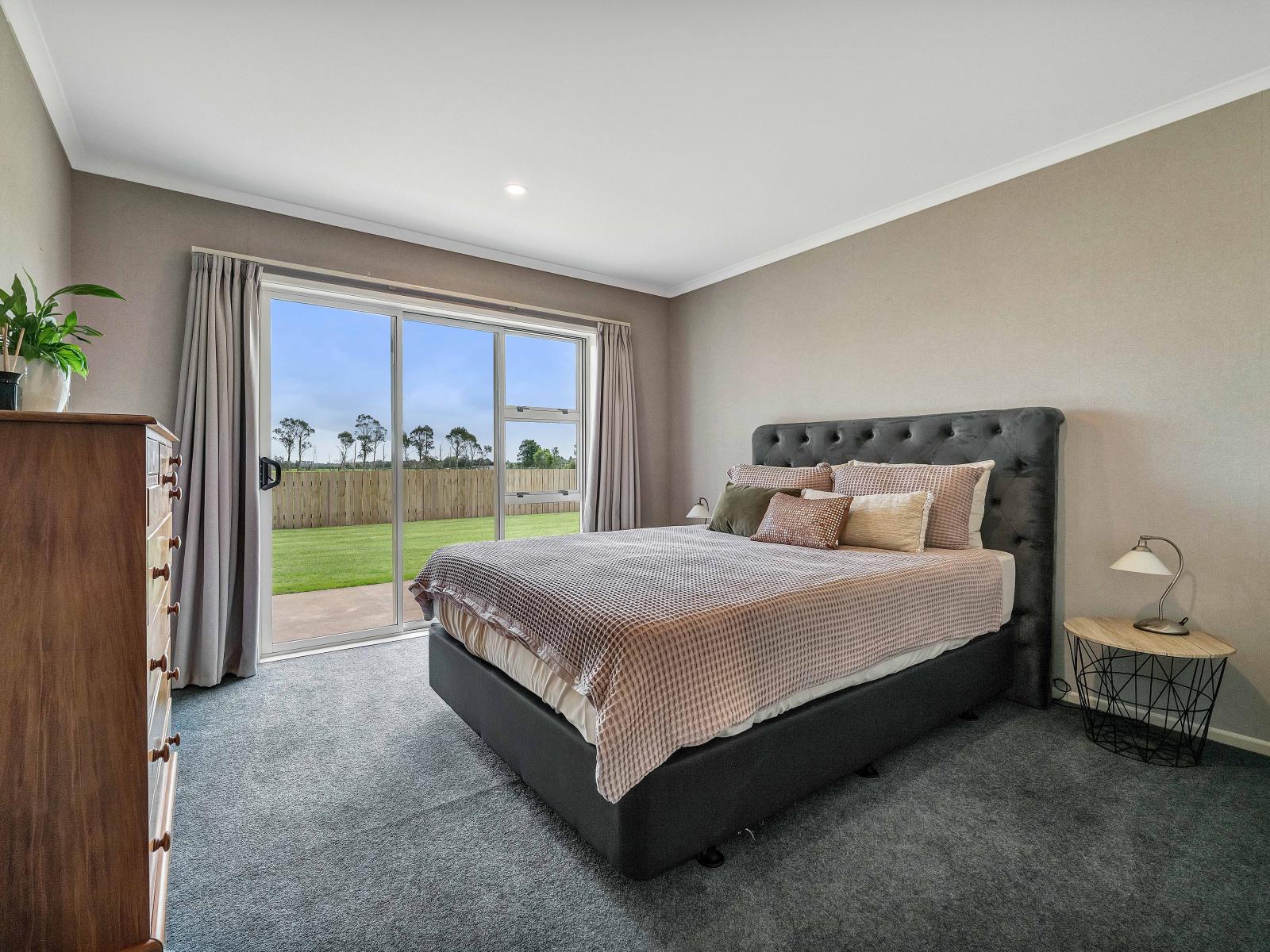 550 Mountain Road, Lepperton