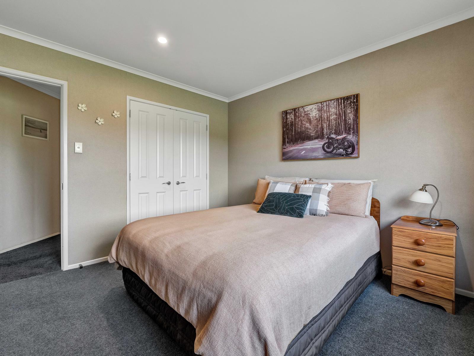 550 Mountain Road, Lepperton