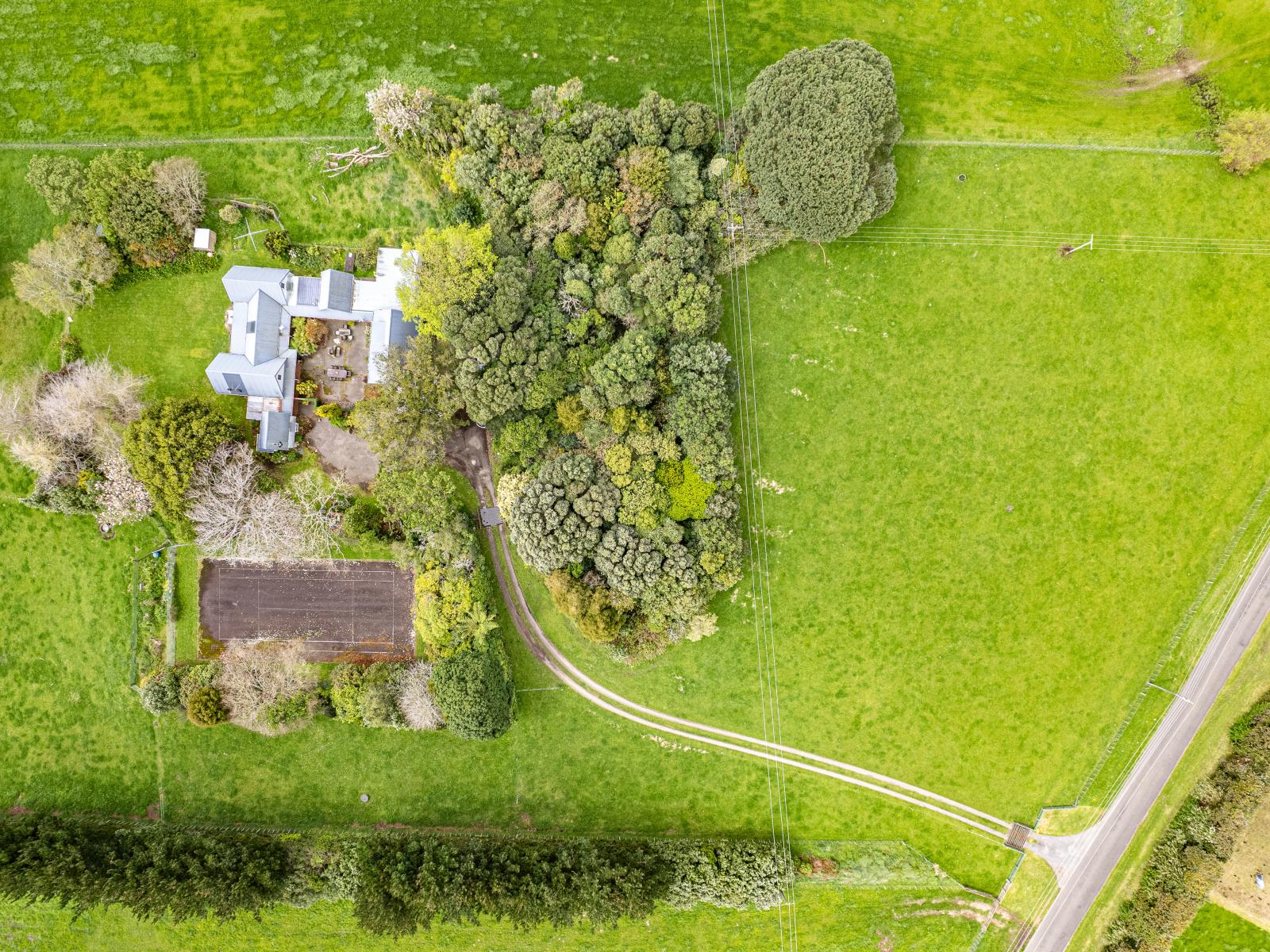 275 Parahaki Road, Waverley